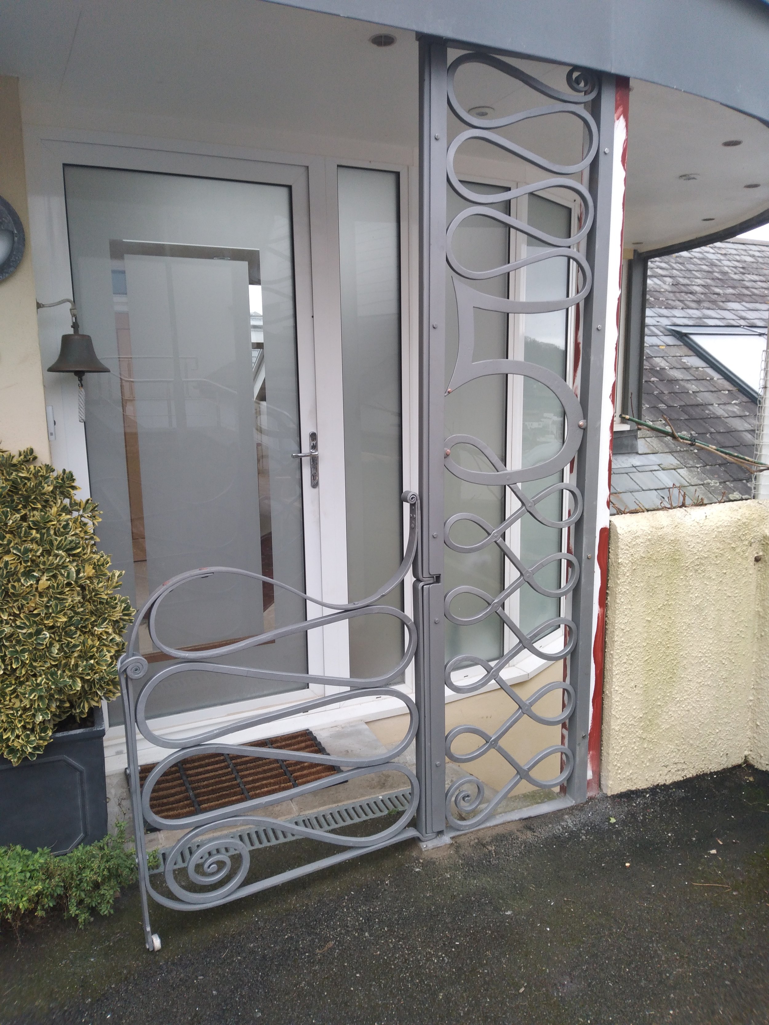 No 5 gate opened