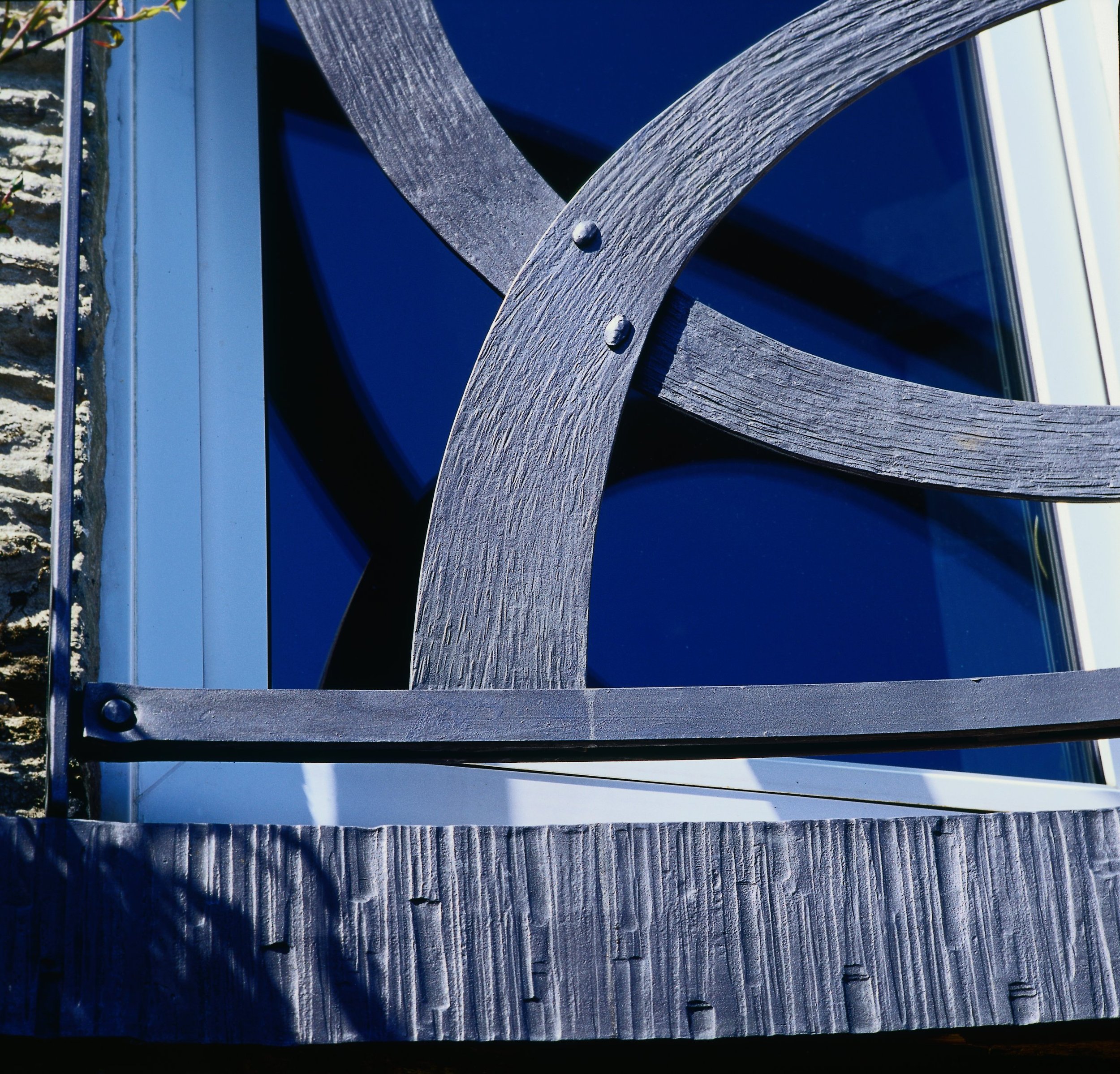 Textured balustrading detail