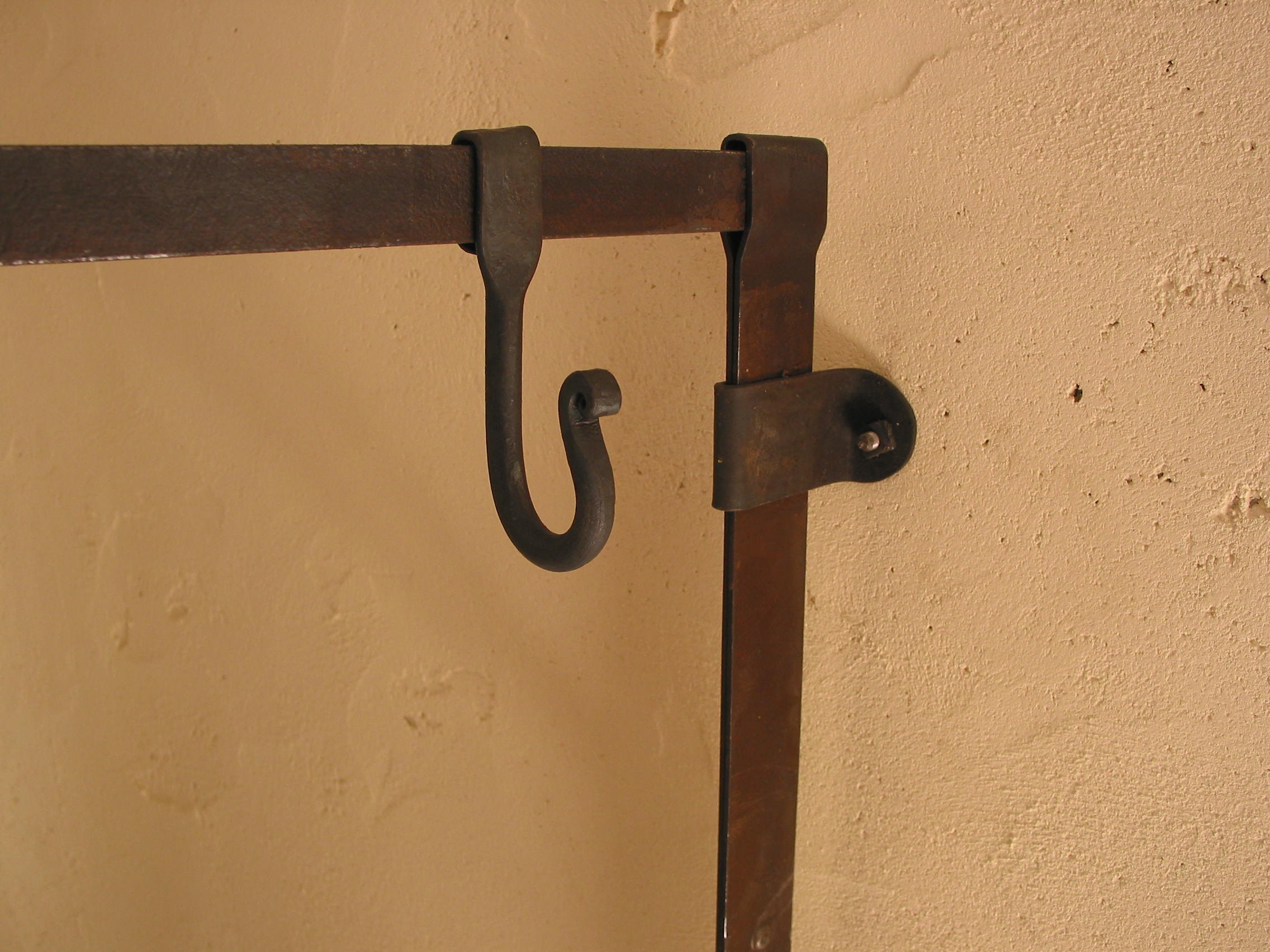 Sliding hook