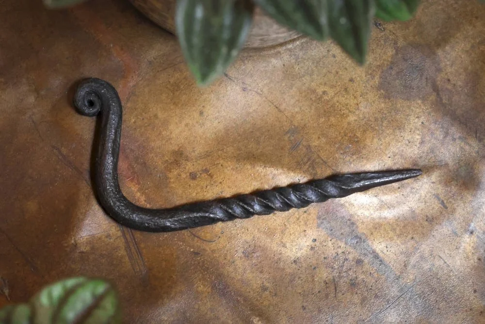 7 drill and twist dresser hook .jpg