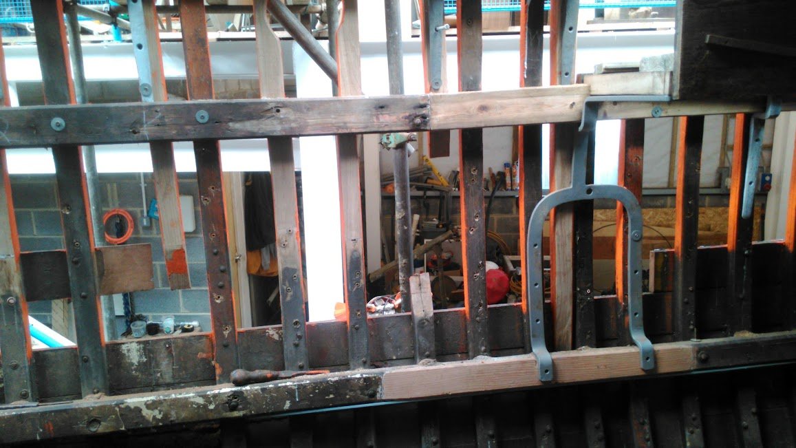side deck support.jpg
