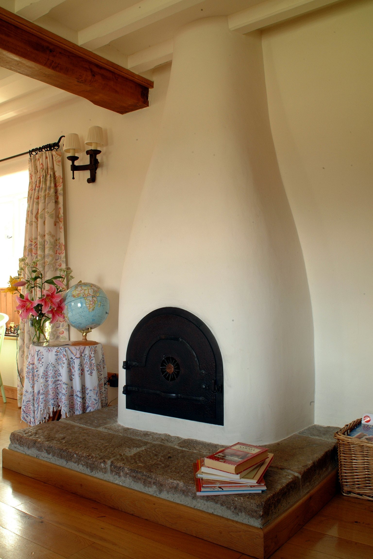 Gas firedoor