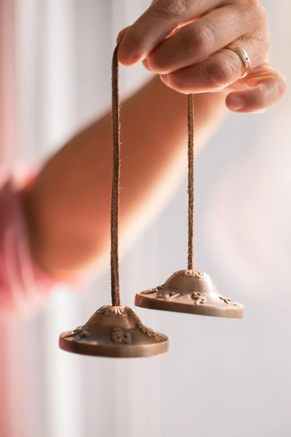 A Simple Space Clearing Ritual for the New Year &amp; Beyond