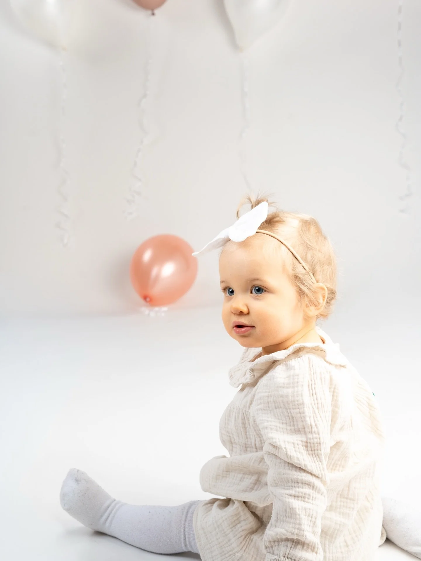 Eilen studiolla k&auml;vi s&ouml;p&ouml;l&auml;inen 1 vee kuvattavana 🩷🎂

#1vuotiskuvausoulu #valokuvaaja #oulu #oulu2026