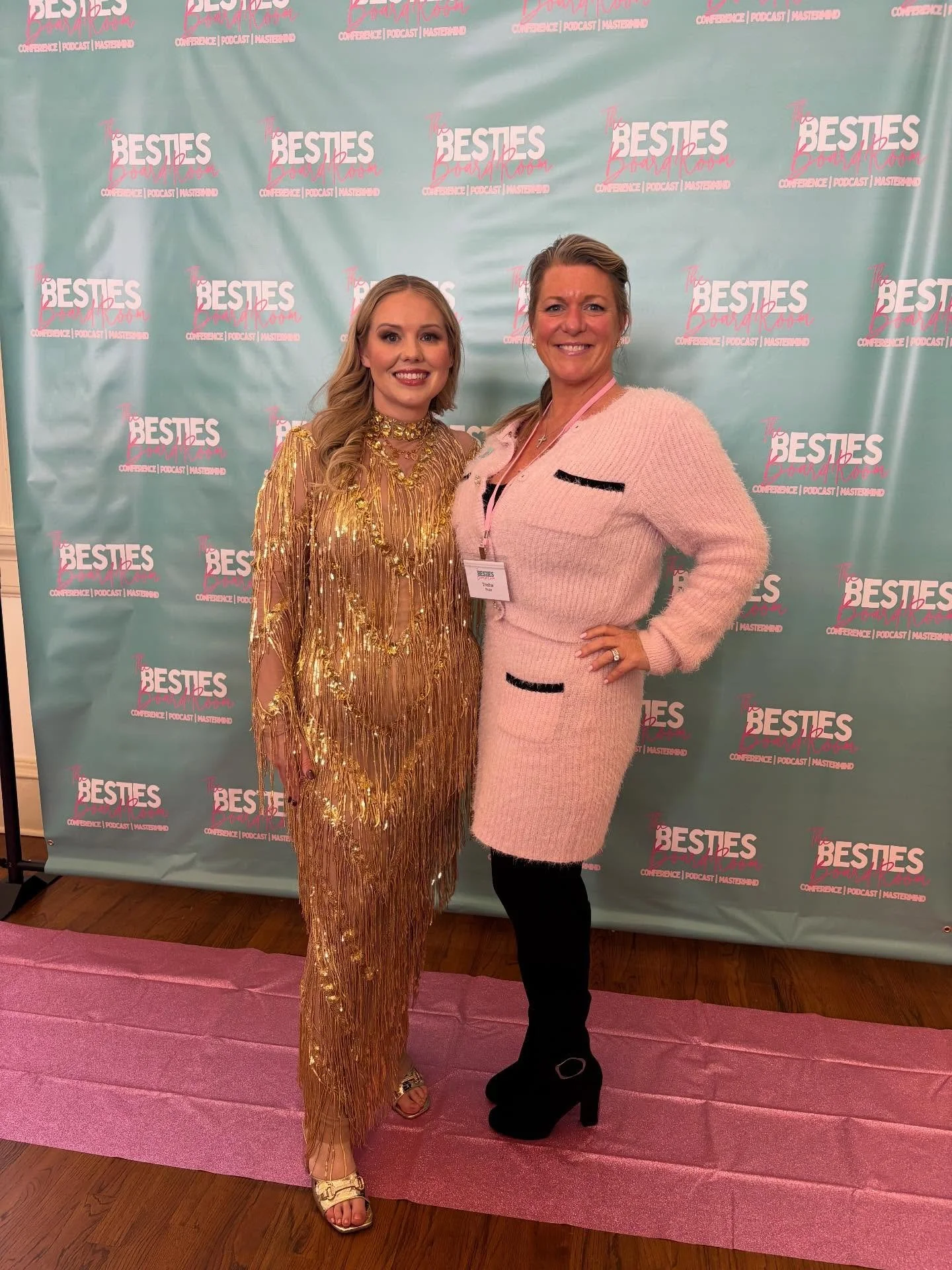 Throwback Tuesday! @tricia.rupp at the @thebestiesboardroom grasping new knowledge and meeting wonderful like-minded people! 

#bestiesboardroom #networking #jax