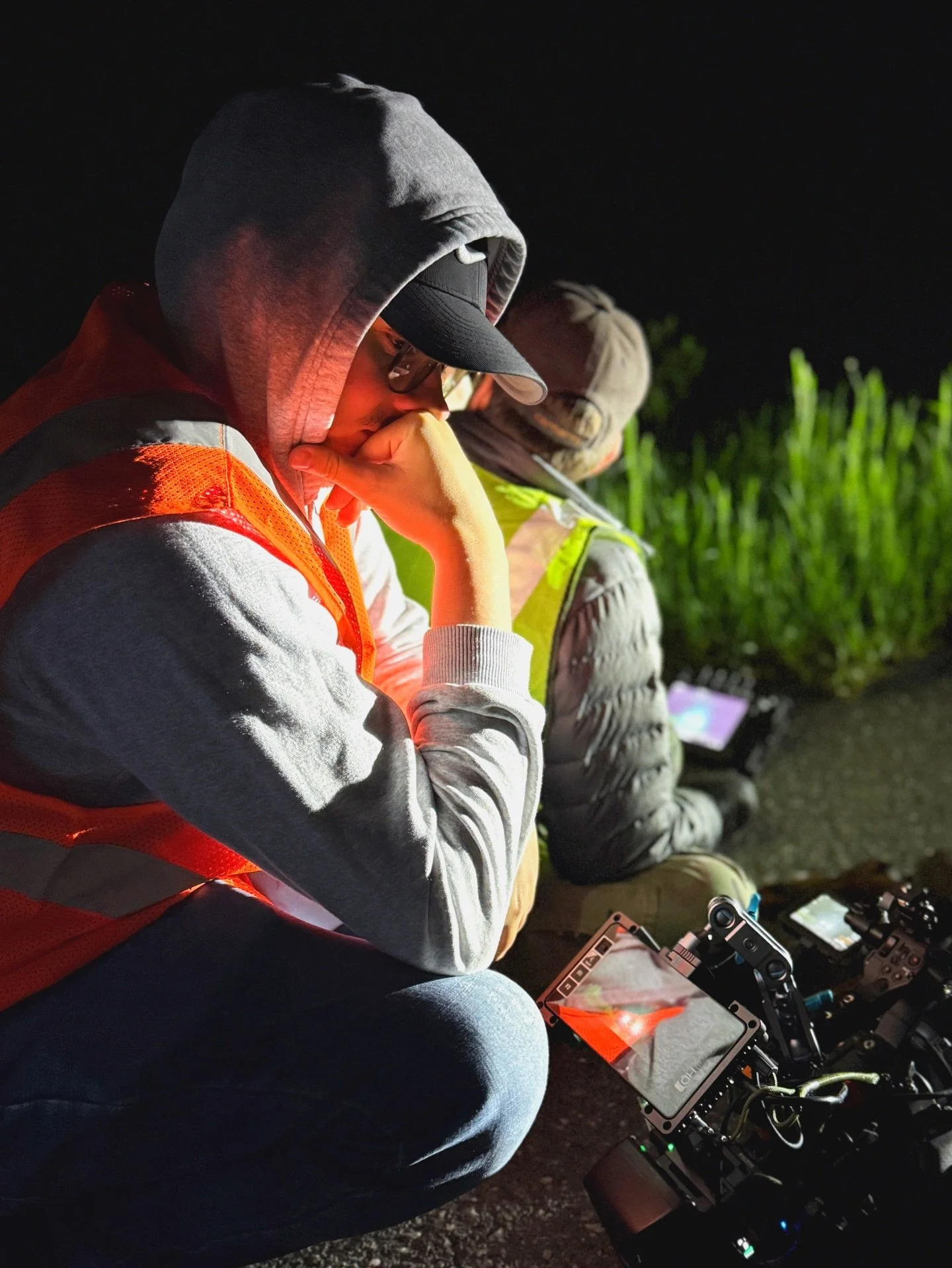 Chris: &ldquo;Don&rsquo;t touch that.&rdquo; Us: touches it.

📸: @photomarlg