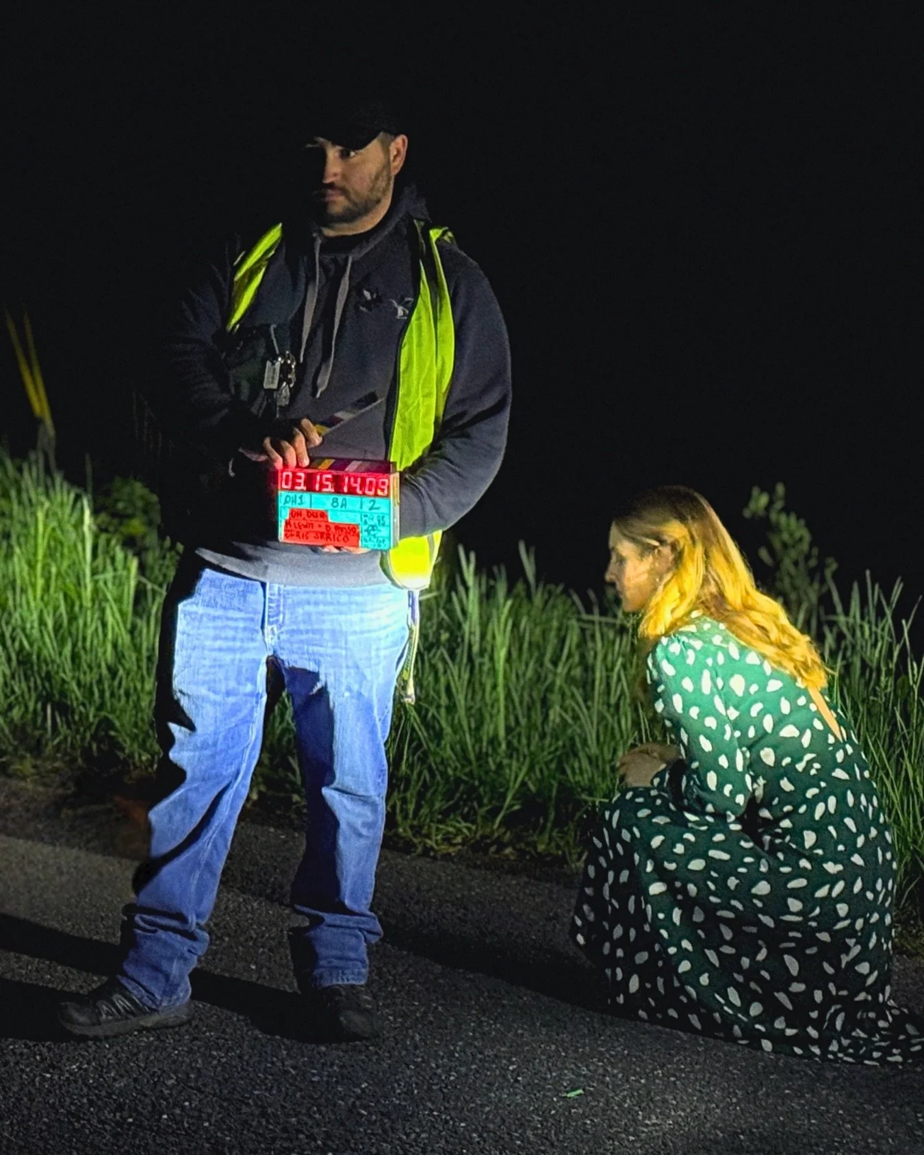 AD: &ldquo;Quiet on set.&rdquo; Nature: &ldquo;Absolutely not.&rdquo; #OHDEER

📸: @photomarlg