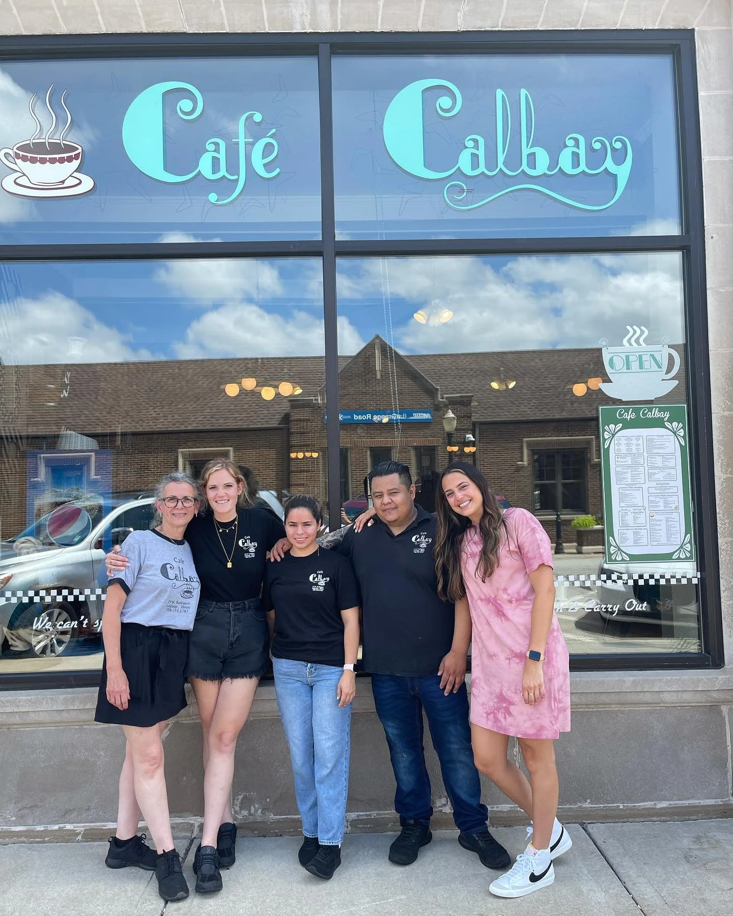 Thank you LaGrange! After 23 years of business we unfortunately were unable to come to an agreement with our landlord and are unable to move forward in our space. We want to thank you for the countless memories and all the busy mornings in between. K