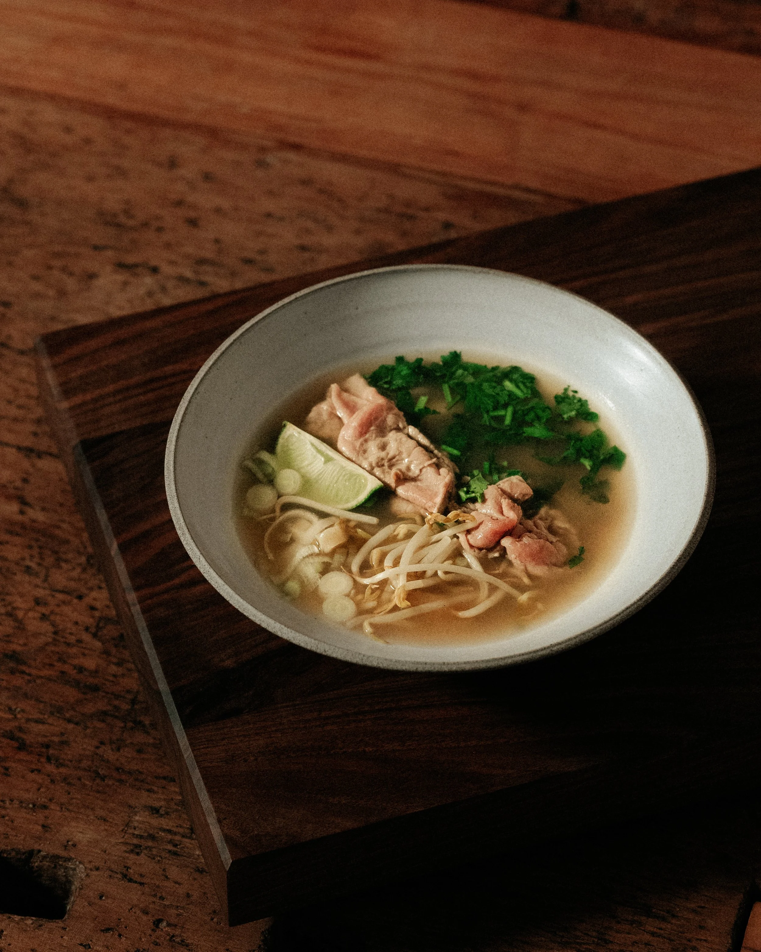 pho leves taposott udon tésztával