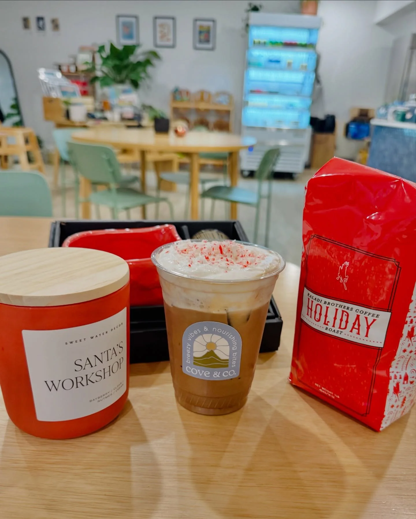 rainy days were made for little treats. ☔️
meet our newest obsession. our house-made peppermint syrup &mdash; crafted with real peppermint tea leaves &mdash; aka the best peppermint syrup you&rsquo;ll ever taste. trust us.

pair it with our mocha &am