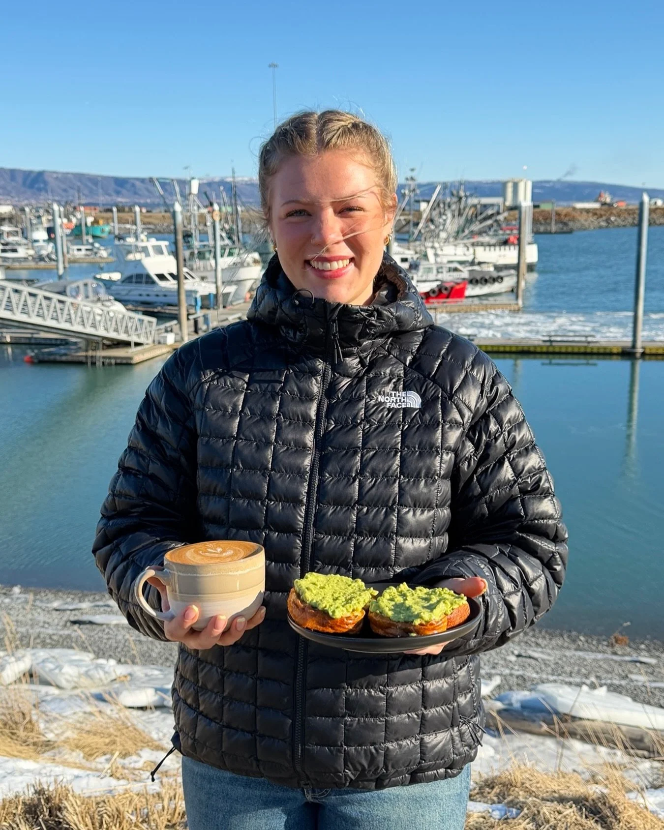 pov: the perfect morning at cove ☕️ 🥑 🌊