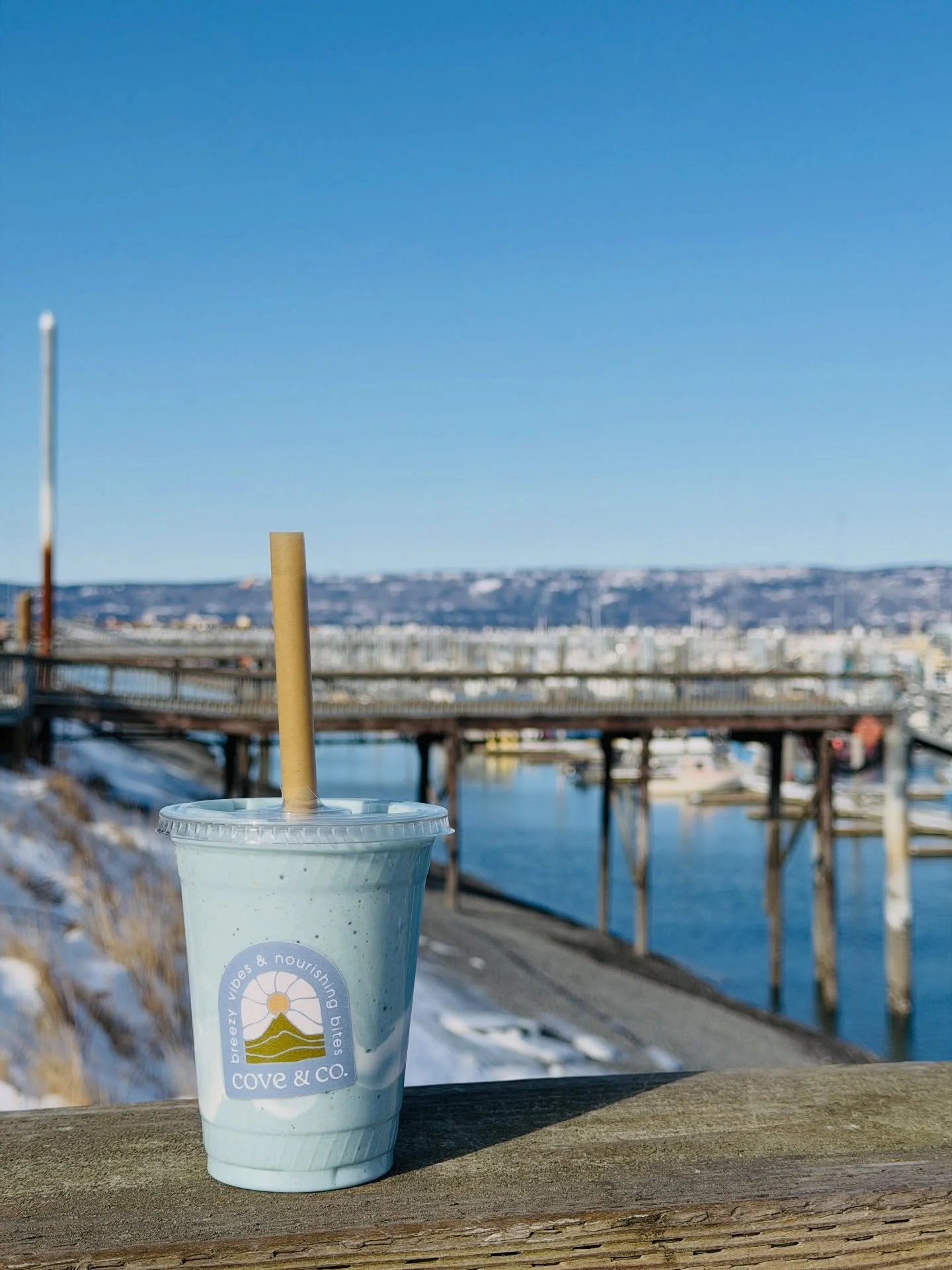 Our kitchen crew is out for the day 🤍
But we&rsquo;re still here serving sips (coffee, smoothies) &amp; a&ccedil;a&iacute; bowls until 3 PM!
Thanks so much for your understanding!
