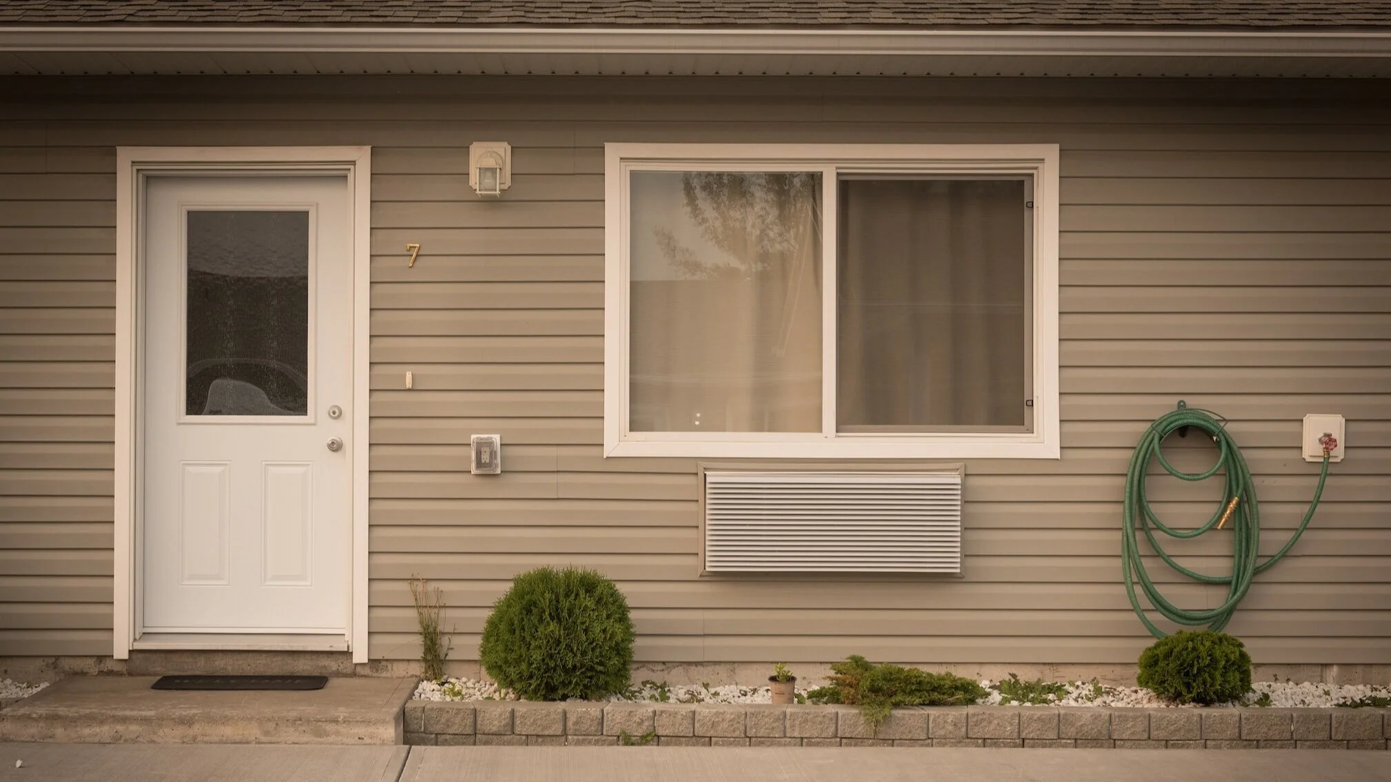 174+2nd+Ave_+Fort+St+James+-+Building+Front+Door.jpg