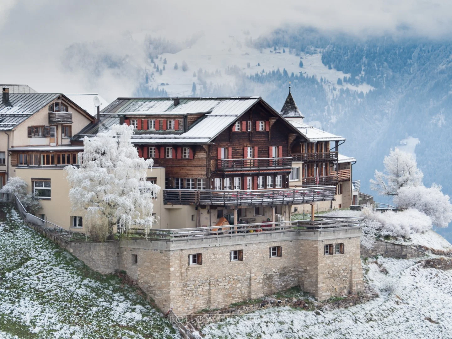 Four Days - Four Seasons