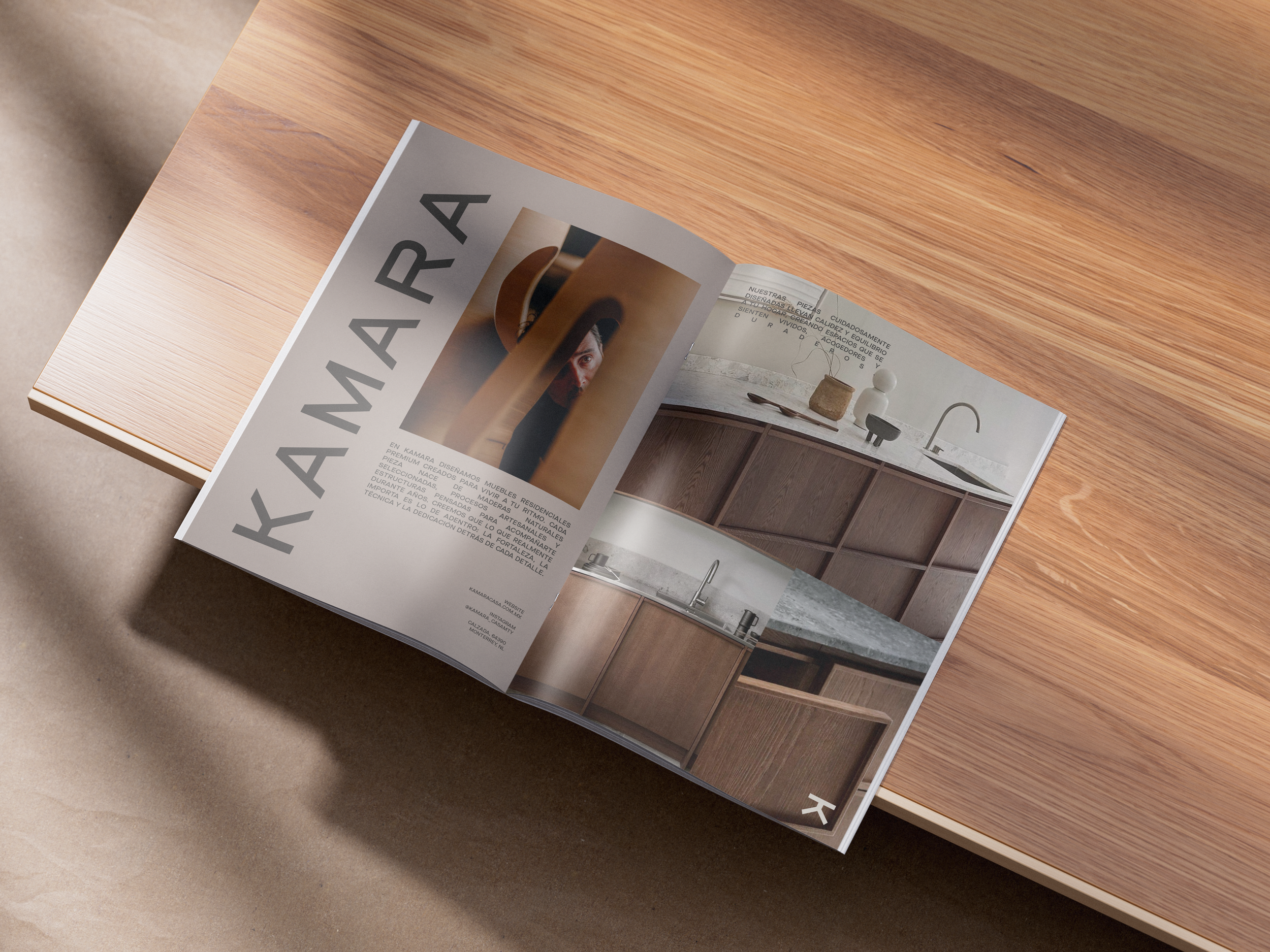 Brochure_Mockup_2.png