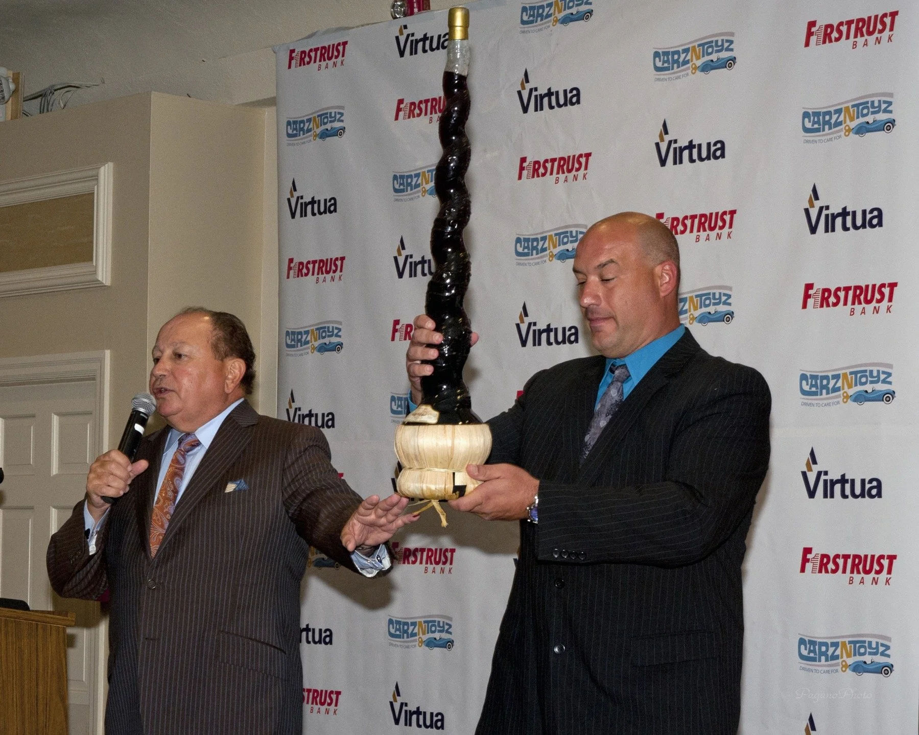 Carz-N-Toyz_Fundraiser2012_8185.jpg