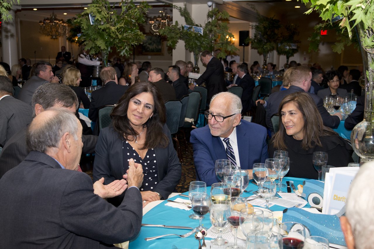 Carz-N-Toyz_Dinner2017_9627.jpg