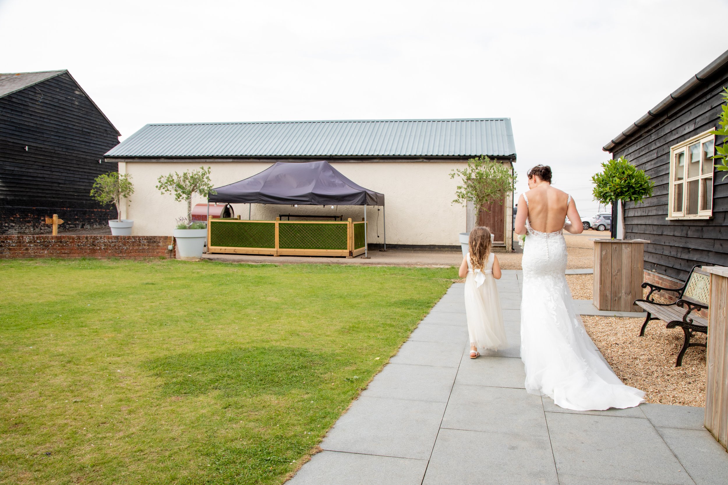 wedding-reception-decor-rayleigh-hall-flowers.jpg