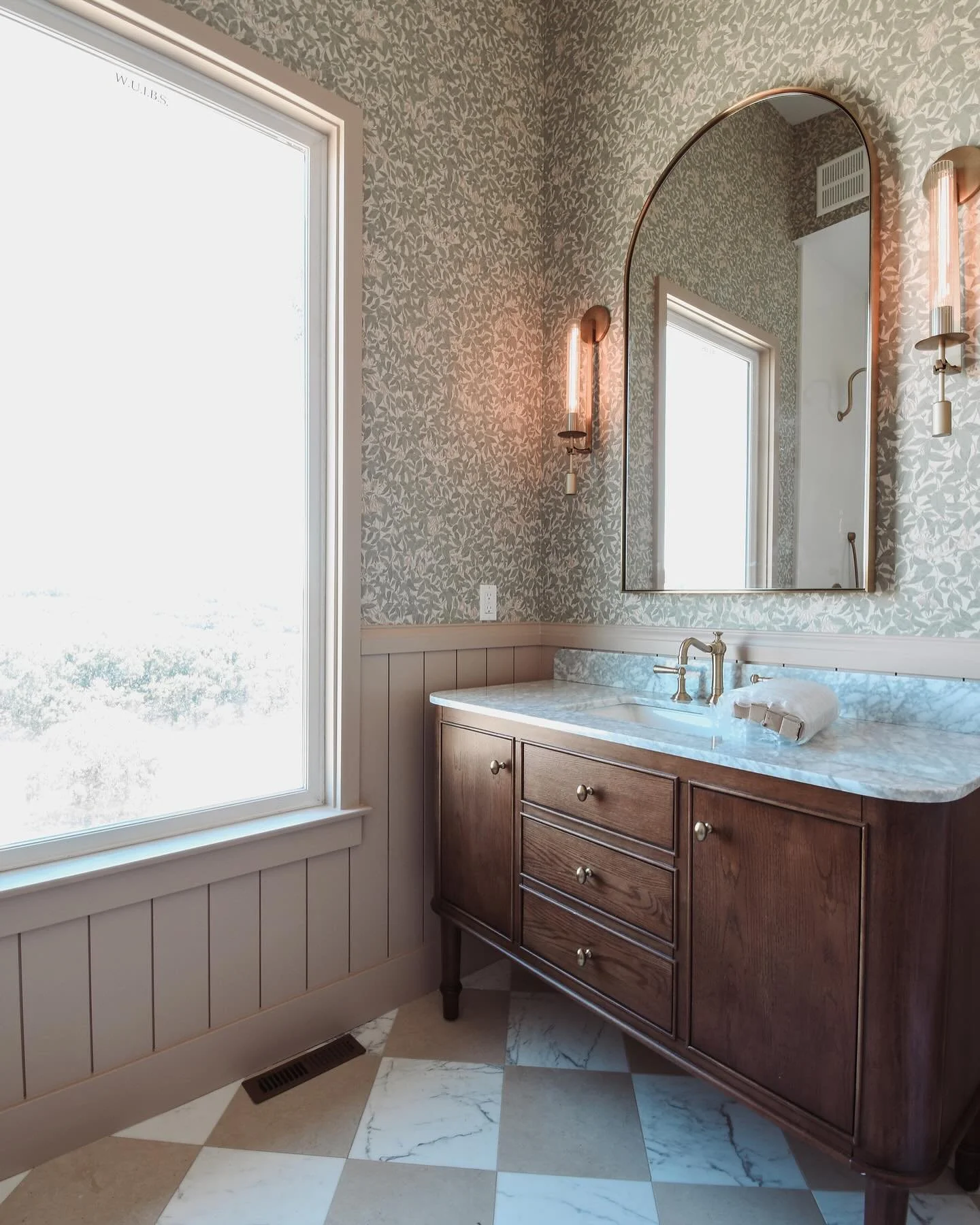 Our nursery remodel is complete, featuring elegant wallpaper and wainscoating that beautifully elevate the space. 

#rfbuildingcorp #generalcontractor #remodel #construction #sanluisobispo #templeton #centralcoast #nursery