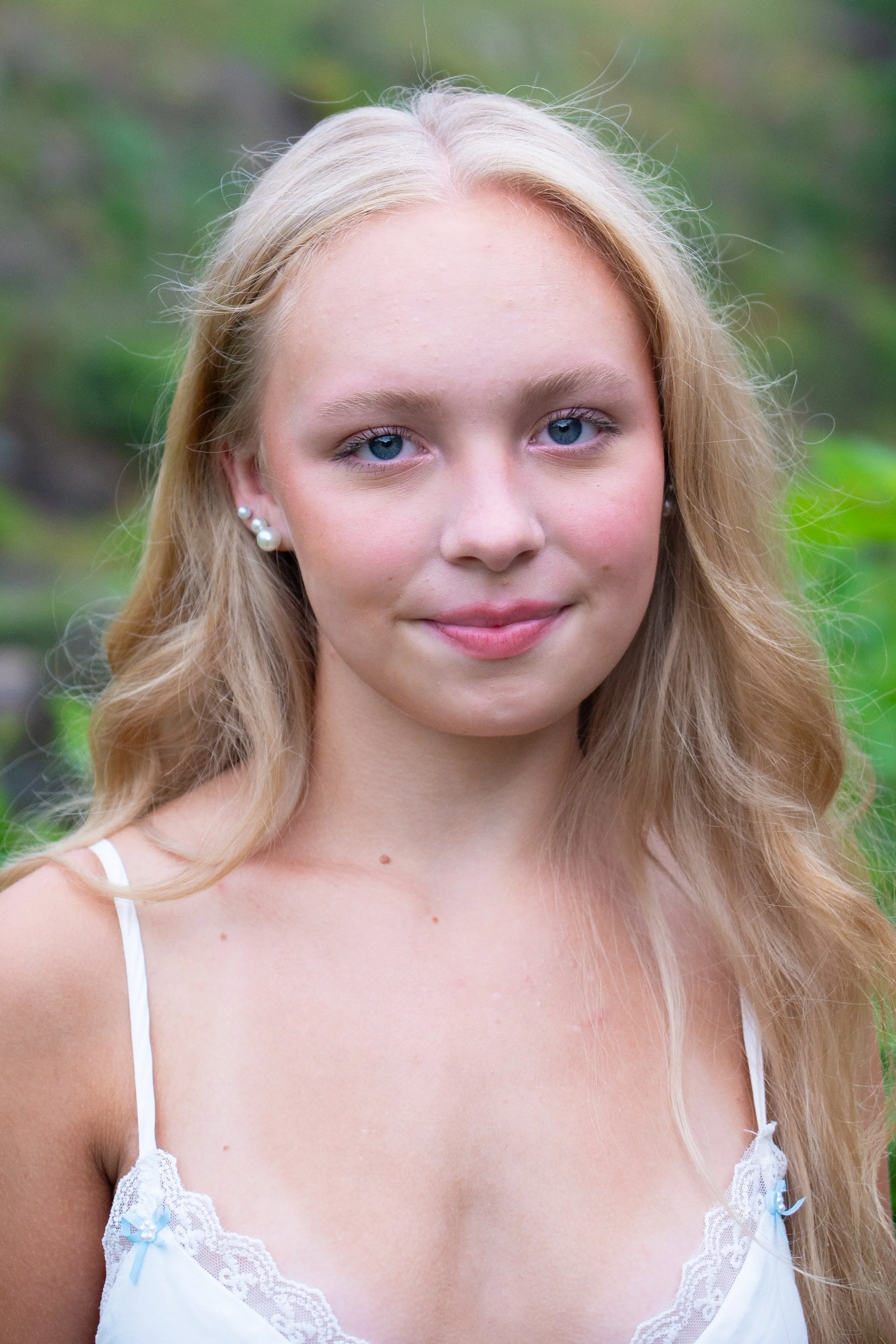 Melody Young's senior pictures (2026)
