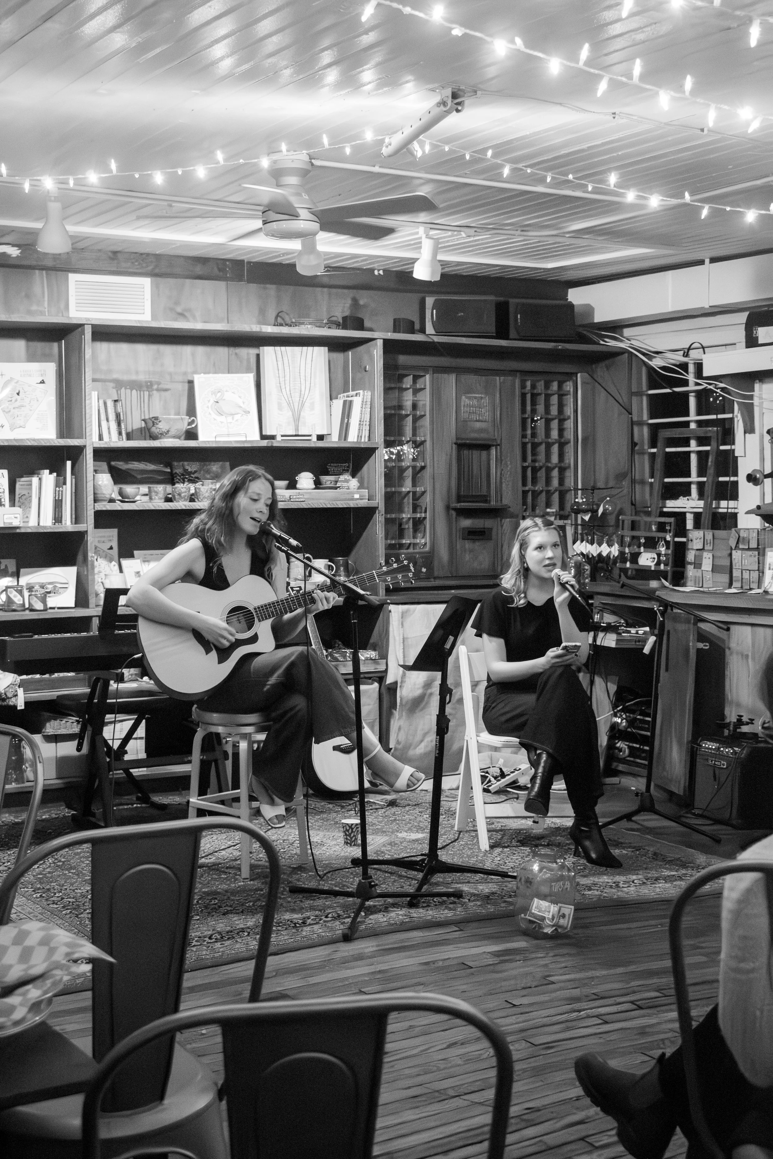 Emily Forester and Annelise Eden at The Batesville Market (2026)