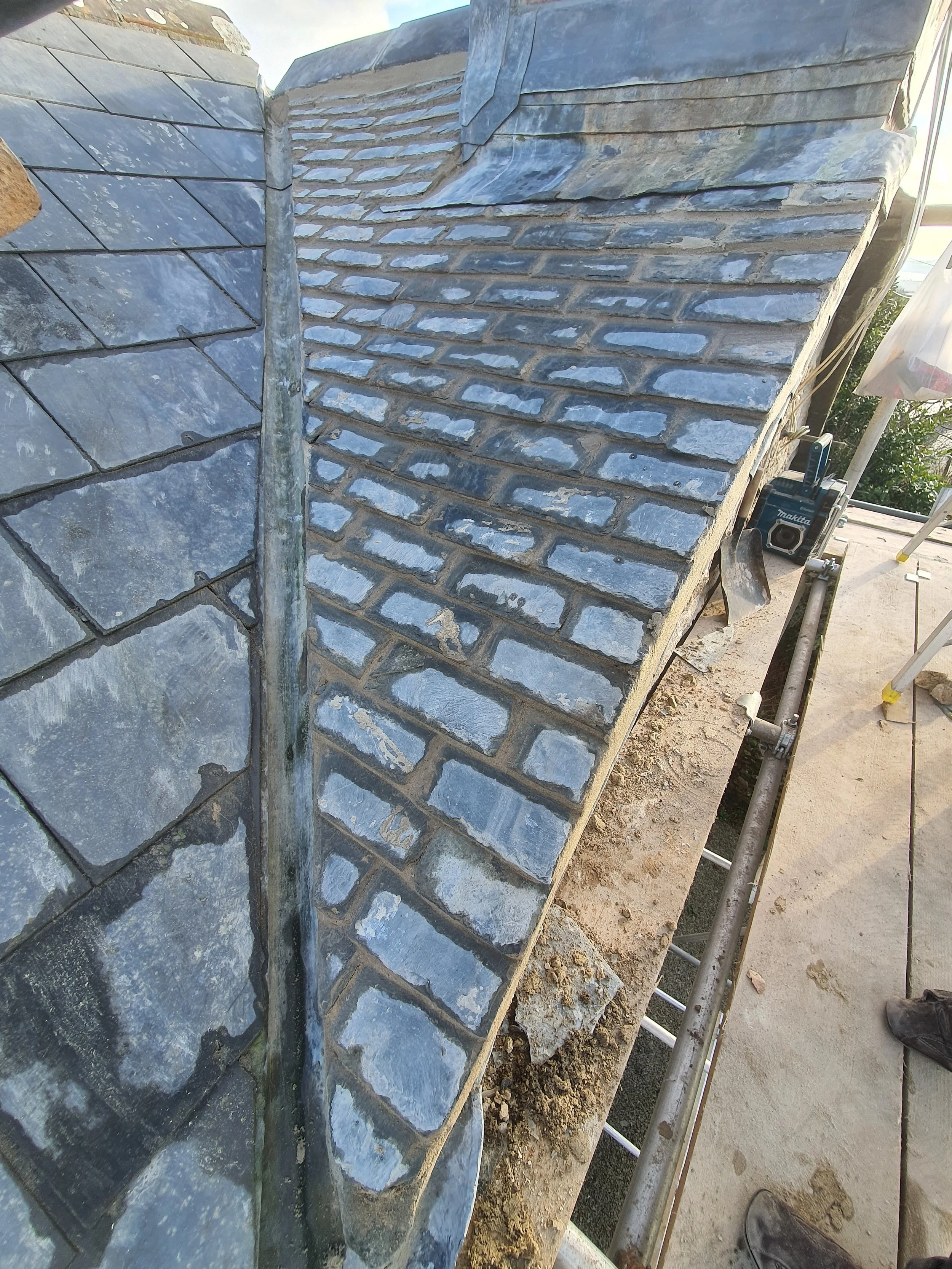 slate-scantle-valley-roofing-cornwall.jpg