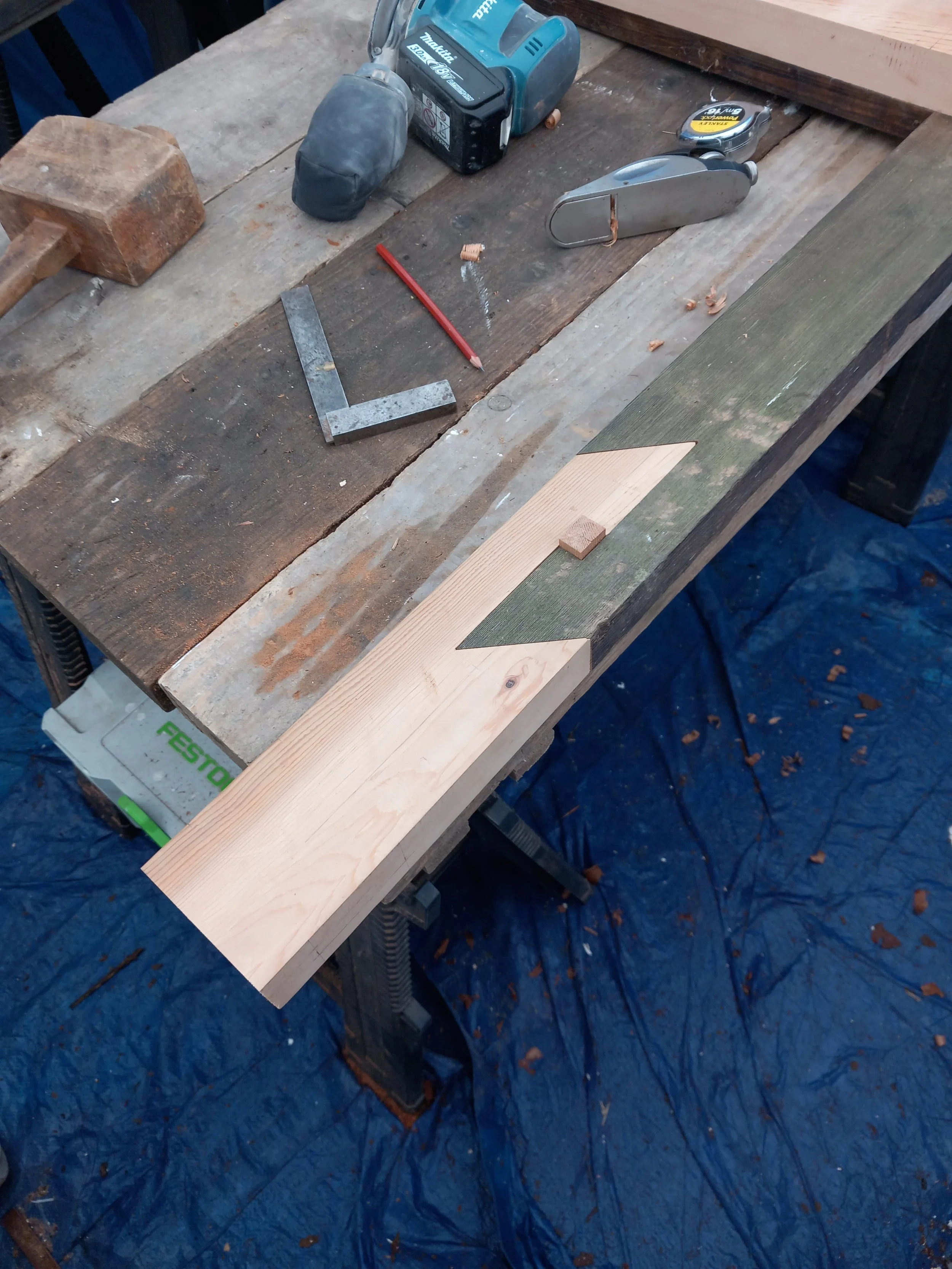 cedar-gate-scarf-joint-cornwall.jpg