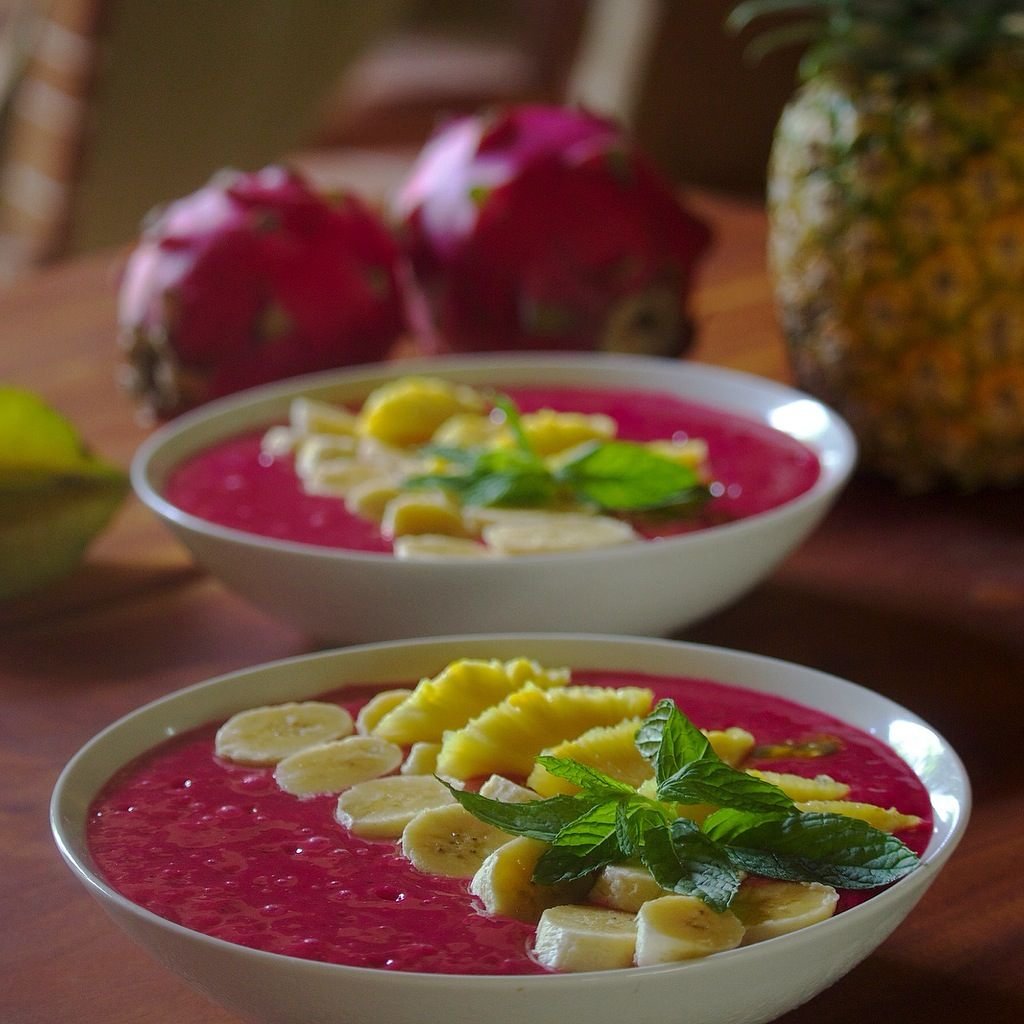 fruit_smoothie_bowl_naturalist_in_nicaragua.jpg