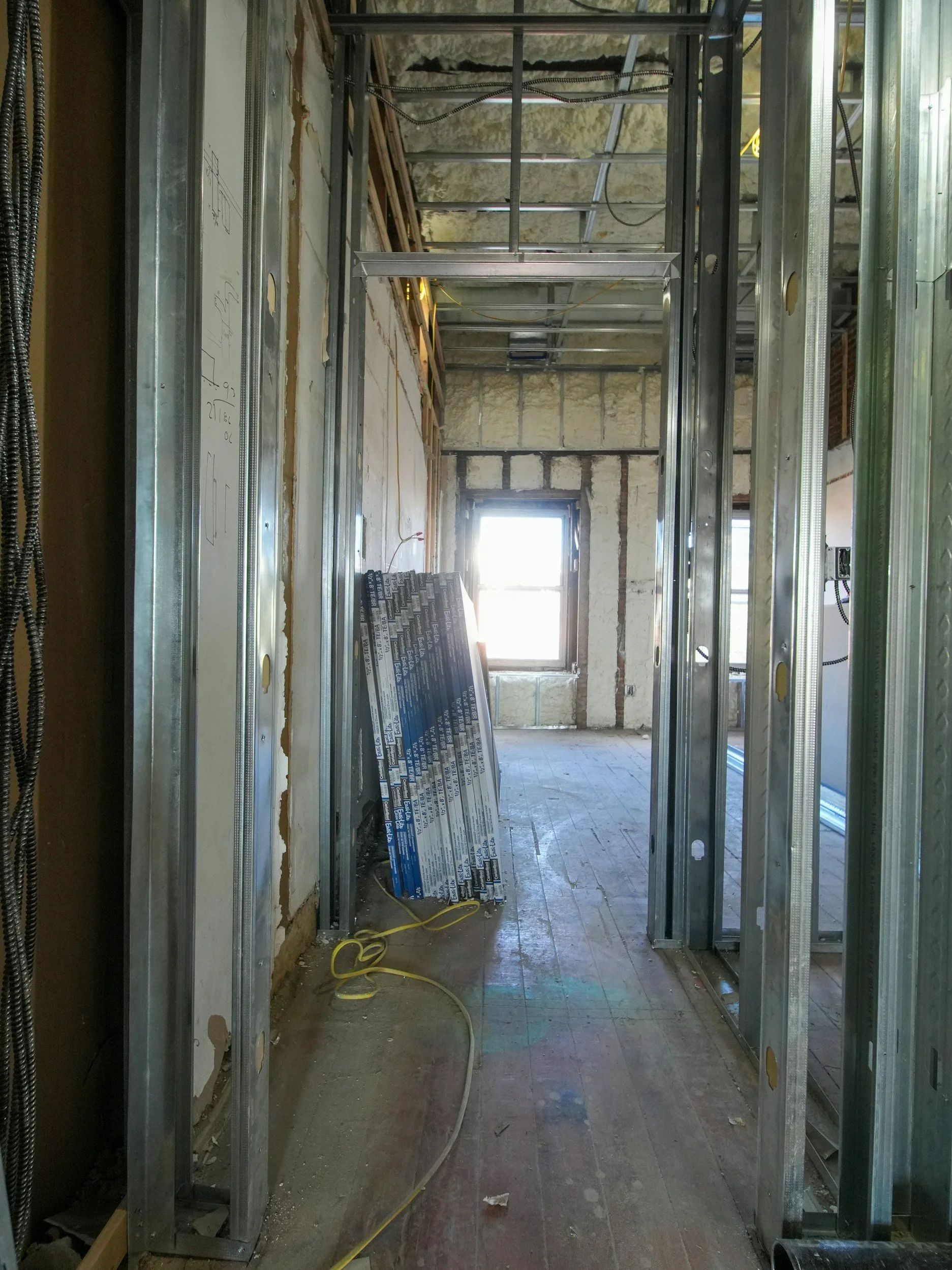 Commercial construction for businesses, apartments, and buildings. Serving Oakland county and surrounding areas.