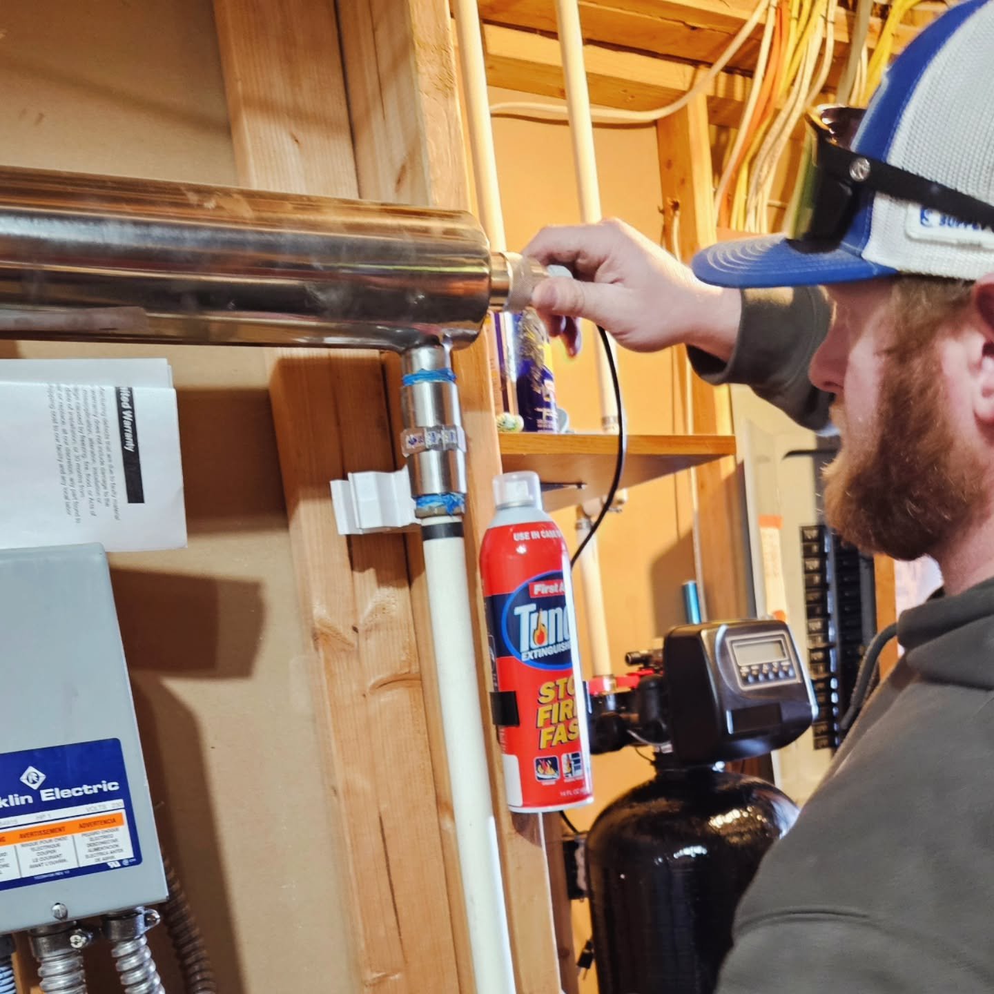 💧🚰💡 Concerned about bacteria in your water? Especially if you&rsquo;re on a well?

A UV (ultraviolet) water purification system adds an extra layer of protection to your home&rsquo;s water supply. UV light works by neutralizing harmful microorgani