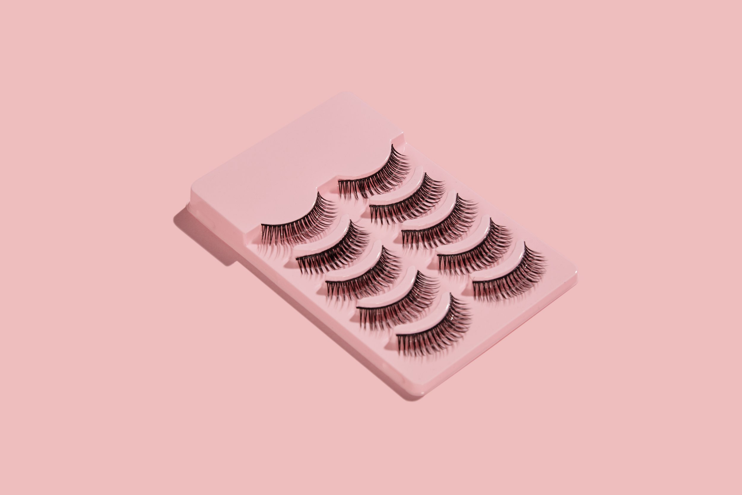 pink-box-with-five-pairs-false-lashes-pink-background.jpg