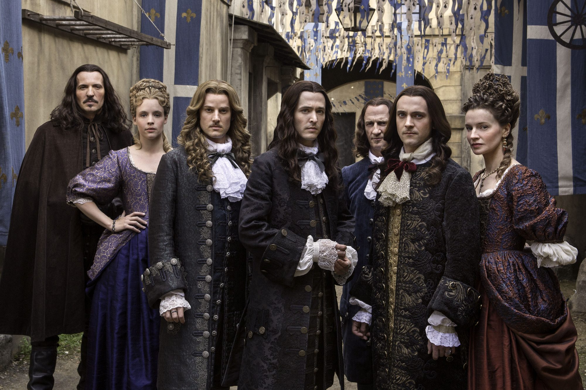 15858110-low_res-versailles-abe9d5e.png