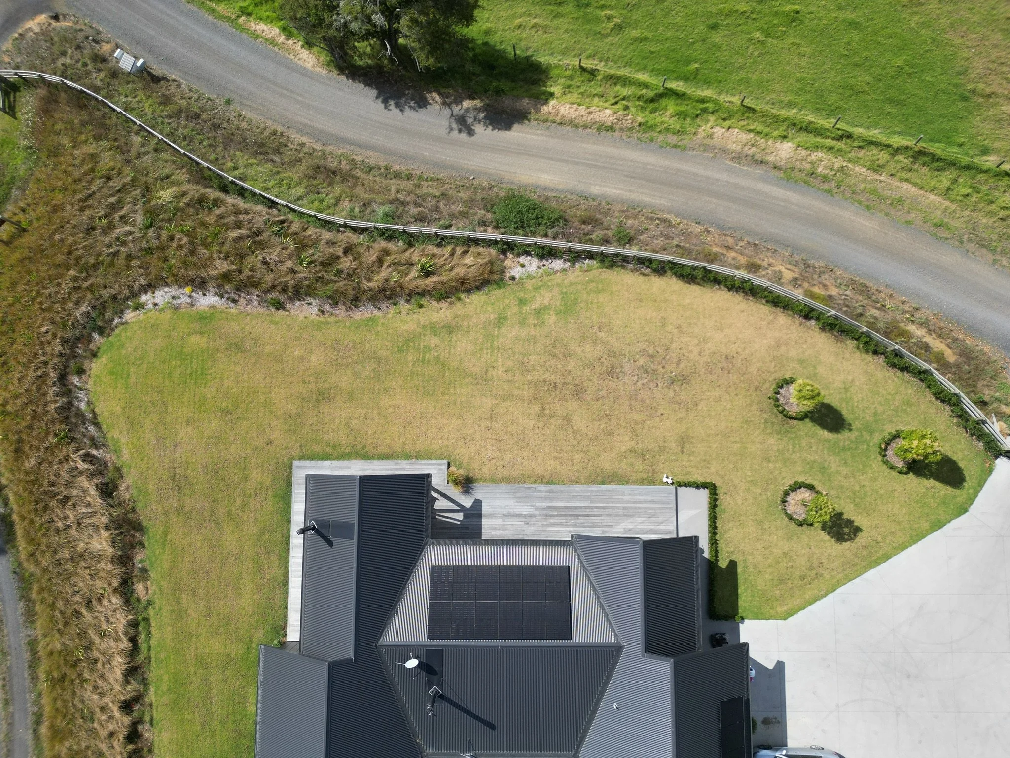 dji_fly_20250211_000554_55_1739850728030_photo.jpg