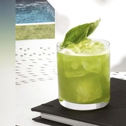 cocktail-gin-basil-smash-d3331effd310e358ab0d4ce0b01db3d033c922c3.jpg