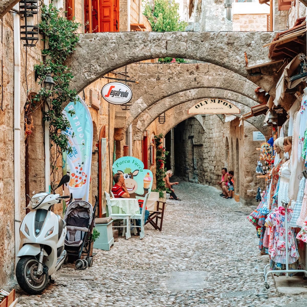 Take it Easy.
Honestly, the best thing to do in Rhodes is just to enjoy the good life. Take long walks, eat at seaside tavernas, try some local ice cream, and soak up the sun and sea!
