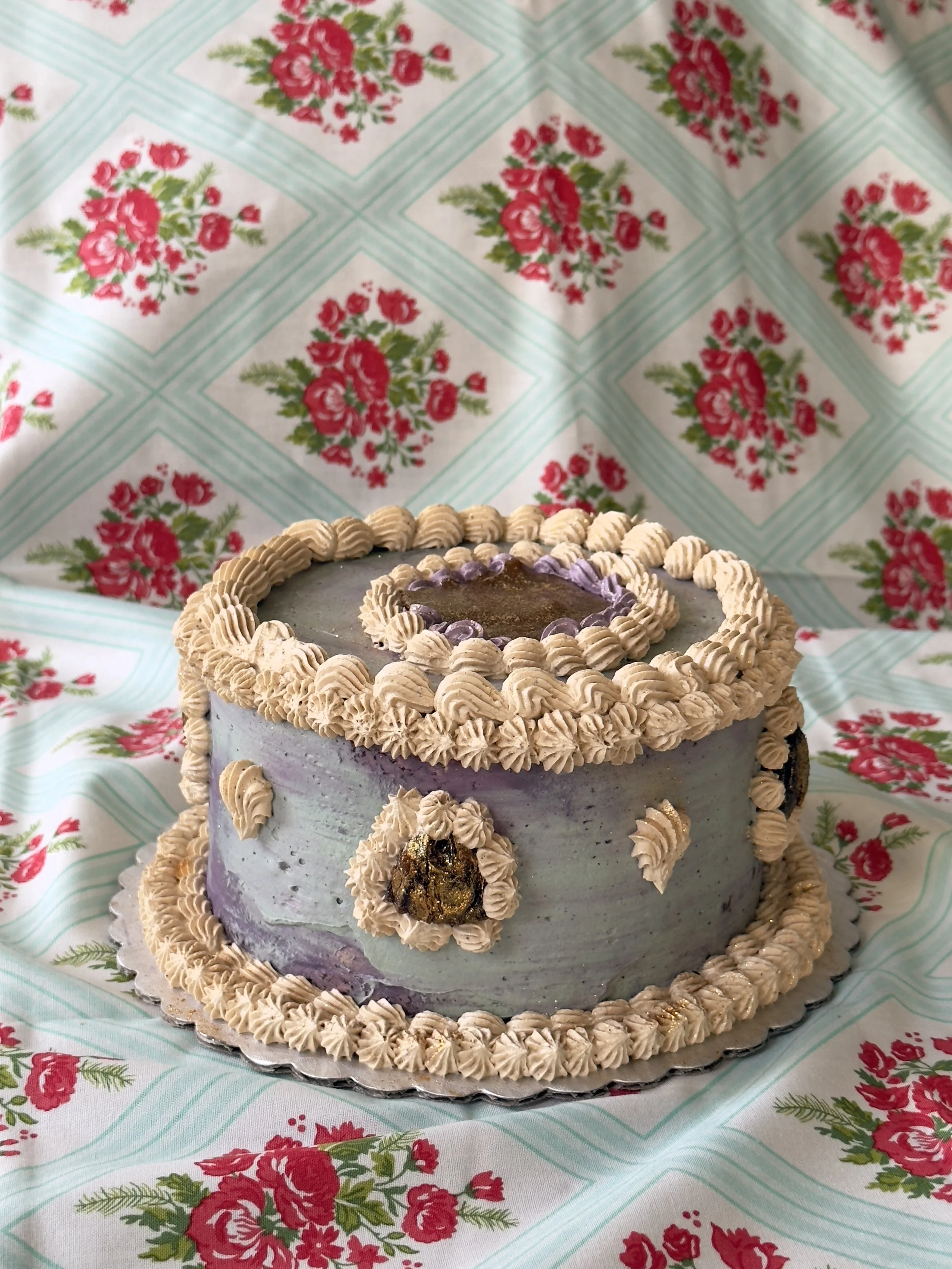 sticky date sponge + rich toffee filling + brown sugar meringue buttercream