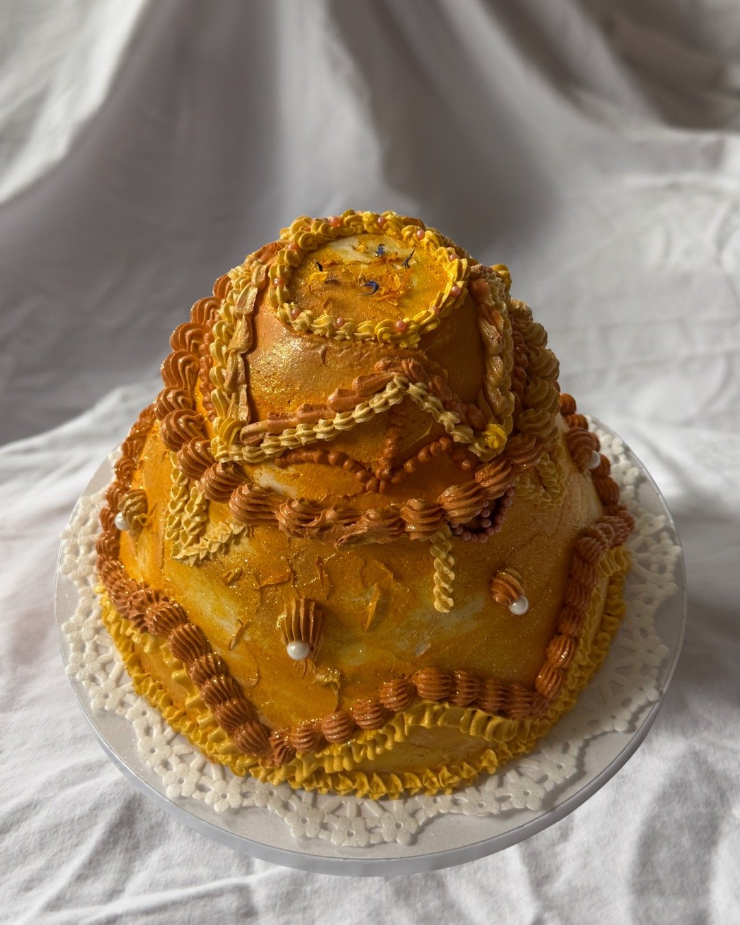 spicy chai chiffon + pumpkin mousse filling + maple swiss meringue buttercream