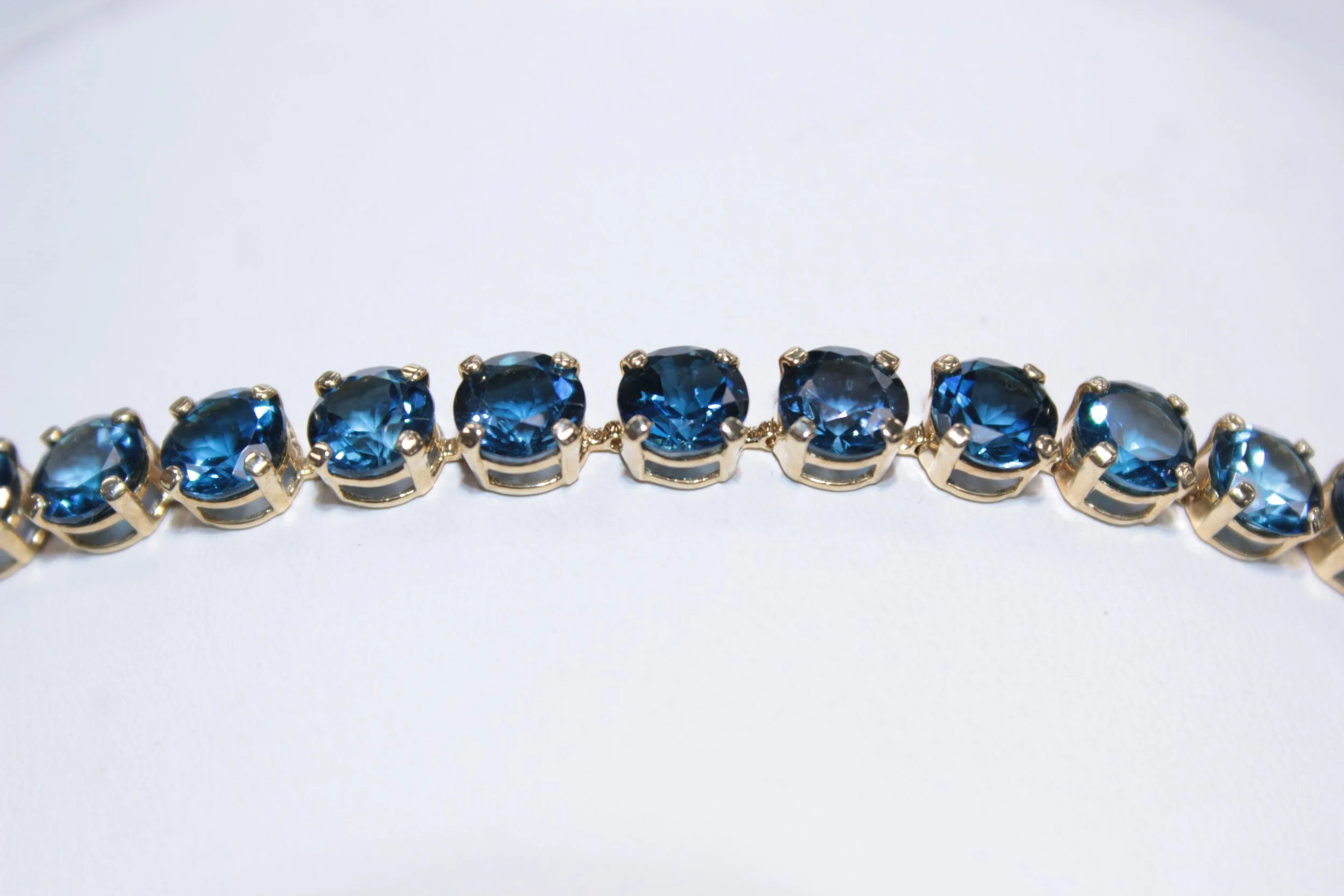 London_Blue_Topaz__Gold_Bracelet.JPG