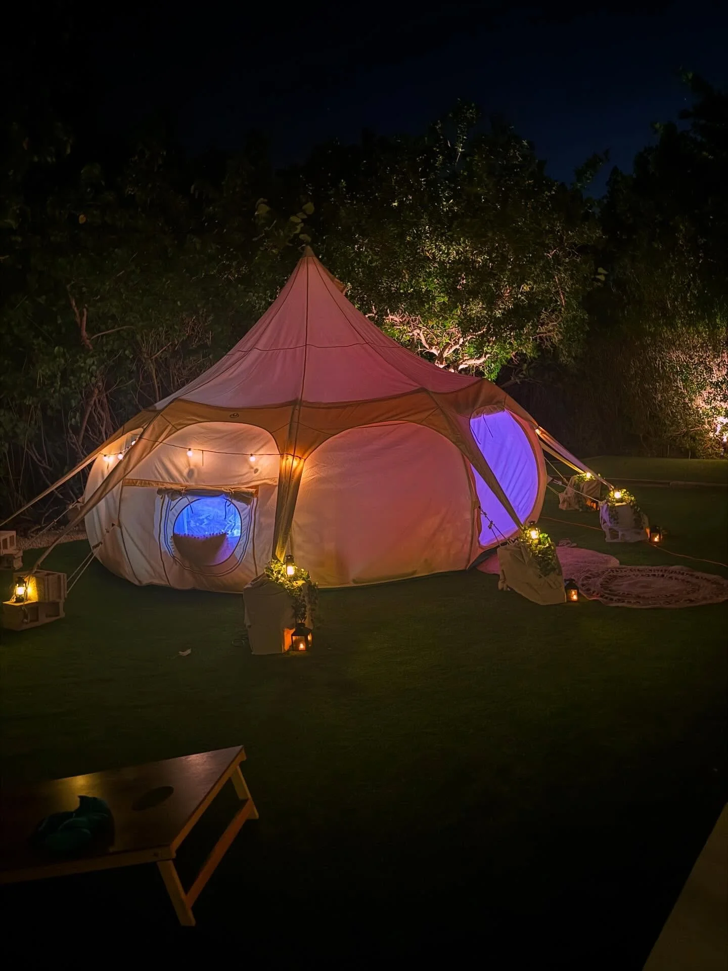 A cozy girls night under the canvas.
Our bell tent was transformed for Esme&rsquo;s birthday with comfy beds, soft lighting, sweet details and of course Rock the Tent karaoke to keep the party going.
The dreamiest little sleepover for the sweetest cr