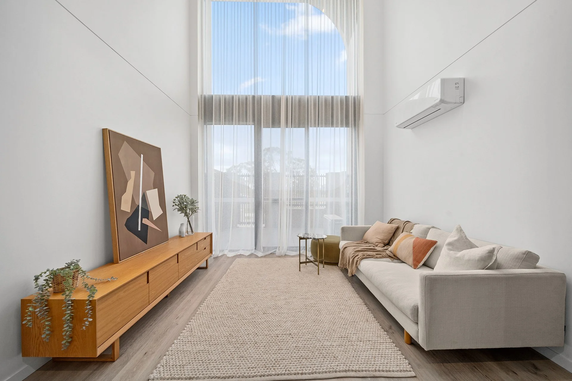 Plain Aesthetic Glass Barbecue Containers