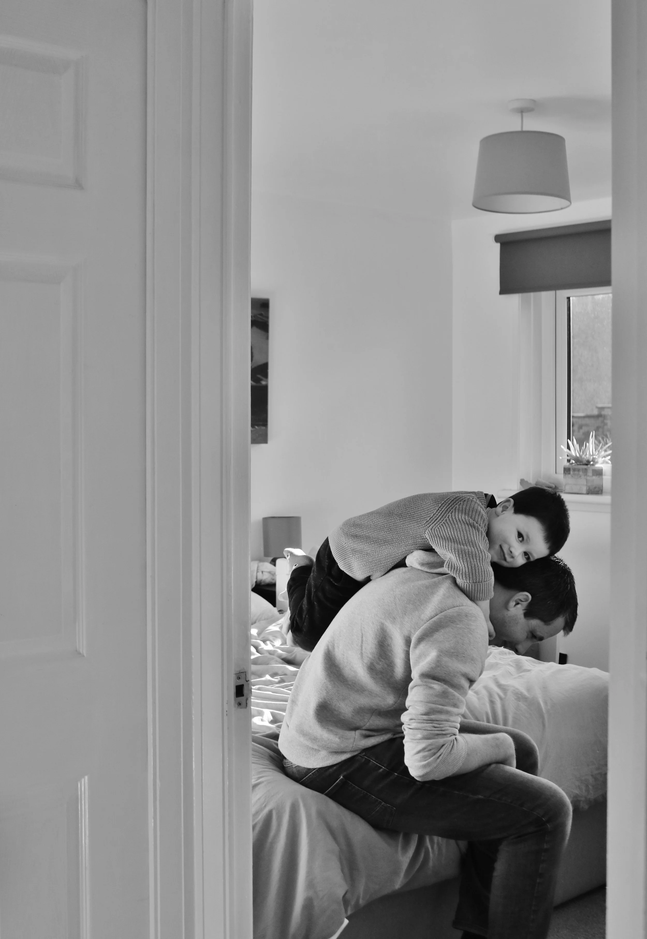 At-home Glasgow family photography session