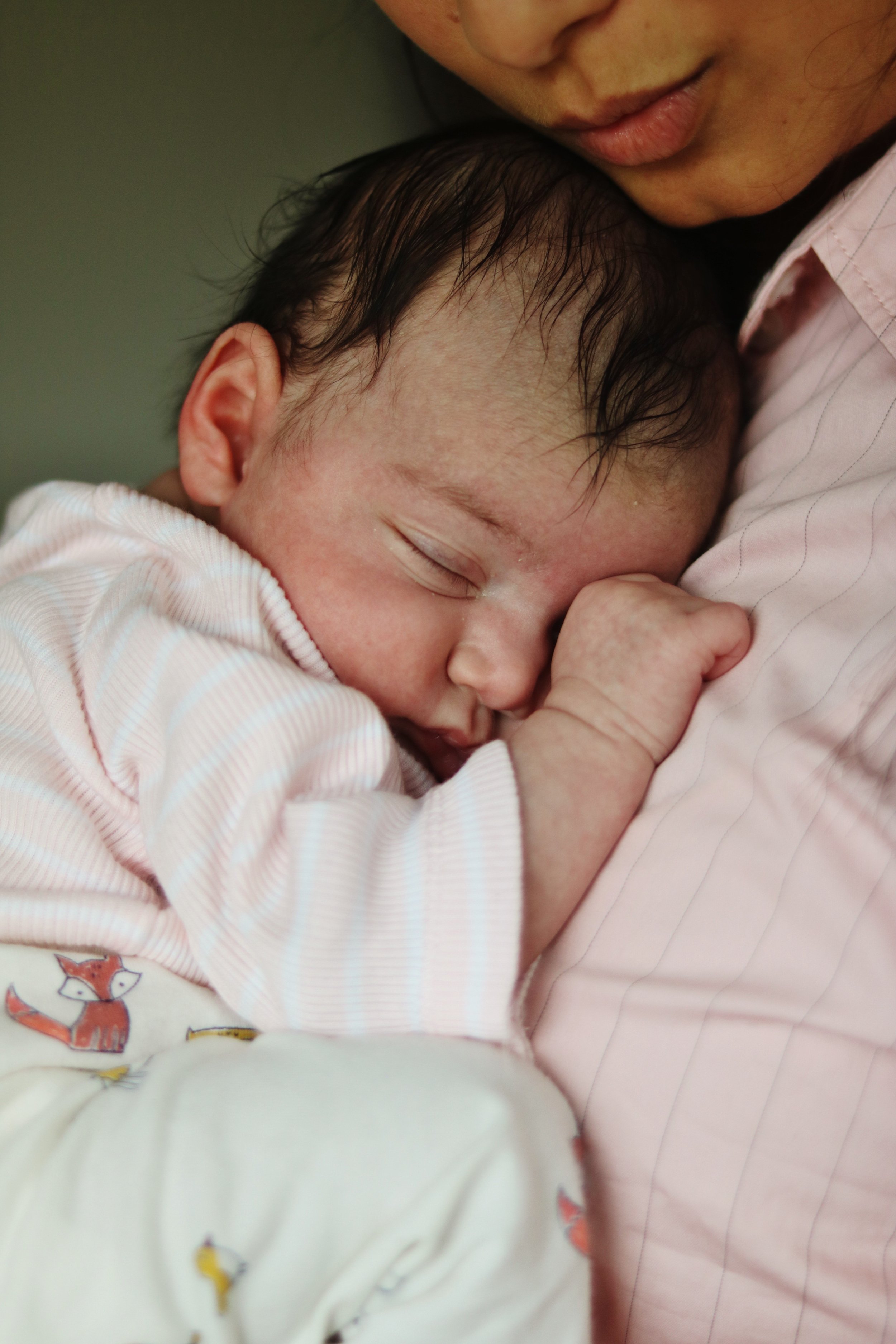 Natural newborn photography Glasgow south
