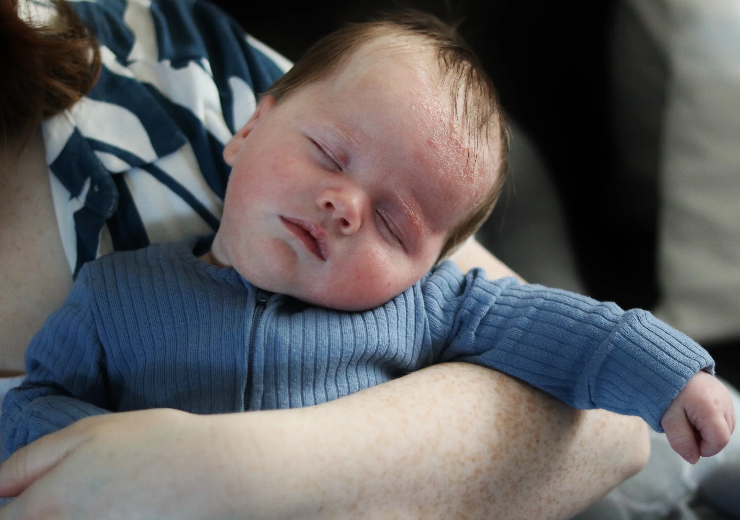 At-home Glasgow newborn photography session