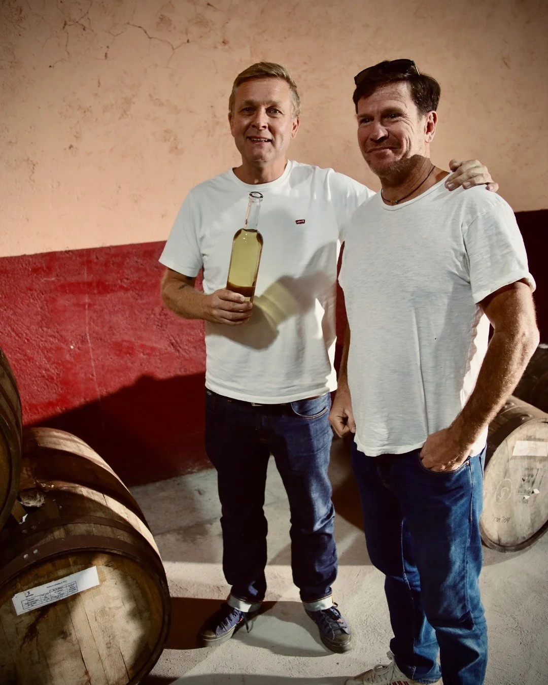 If you ever wondered who&rsquo;s behind Ibika, here&rsquo;s the answer:
Two people who love tequila, love the process, and occasionally act like they&rsquo;re filming a comedy sketch 🎬😂
And yes - no tequila was harmed in the making of these photos.