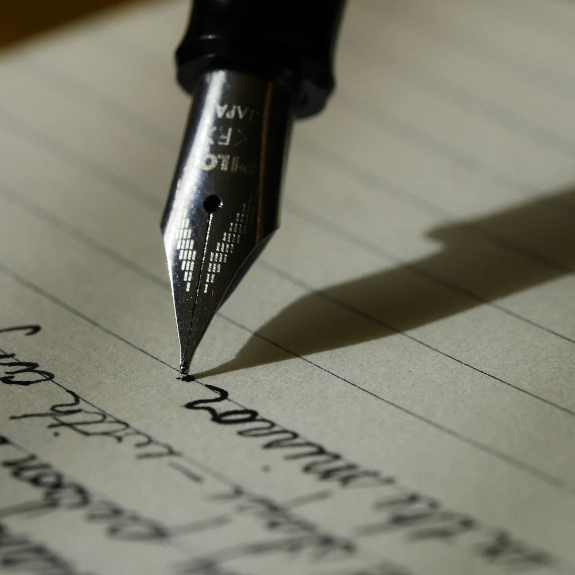Client alerts: Demonstrating how your expertise can help your clients