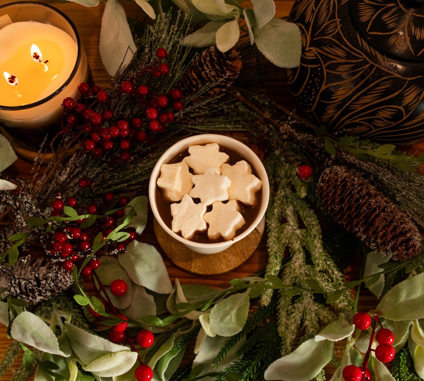 ❄️ The snow showed up, so did the cozy cravings. ❄️
Warm up with our Snowday Sipper. A creamy hot chocolate topped with big and fluffy snowflake marshmallows.

We are open and ready to serve you! Come enjoy a warm drink and free wifi on this snowy da