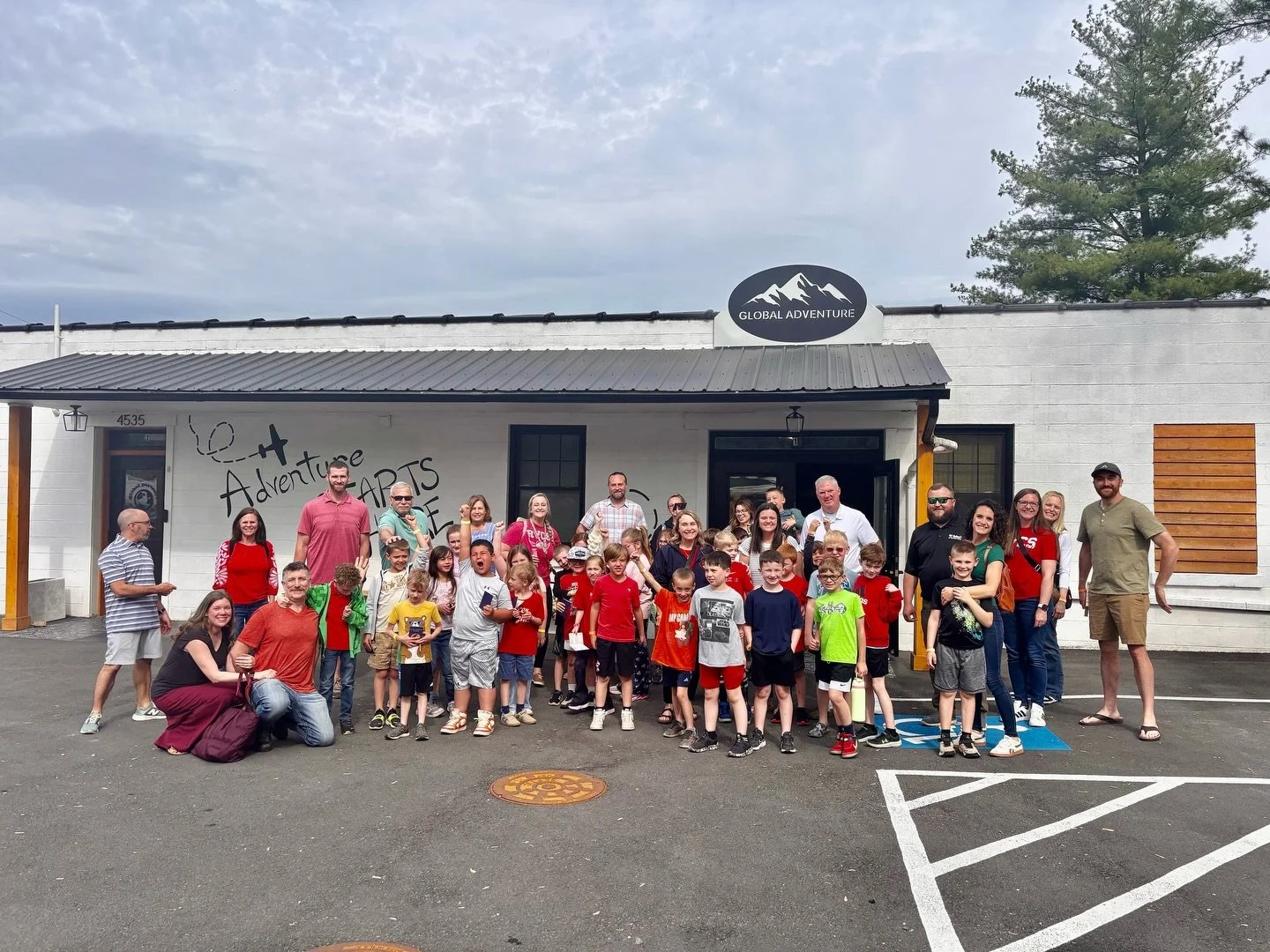 We loved having the @rvcs_roanoke students with us this past week! 

One student shared that the Slum Room impacted them the most&mdash;they had no idea children just like them, lived in trash dumps. 

🌍 It was a powerful week of opened eyes and you
