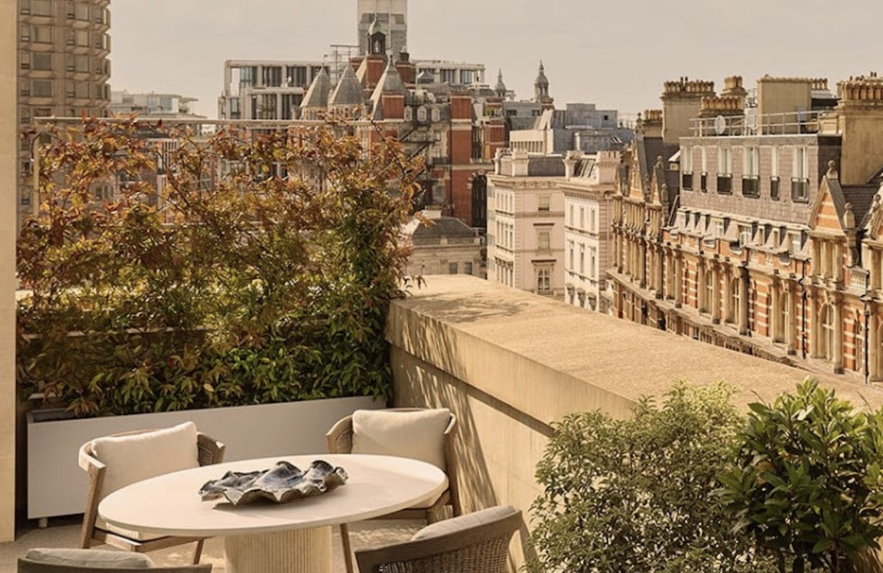 London and Athens: Vibrant Cities and Ancient Worlds