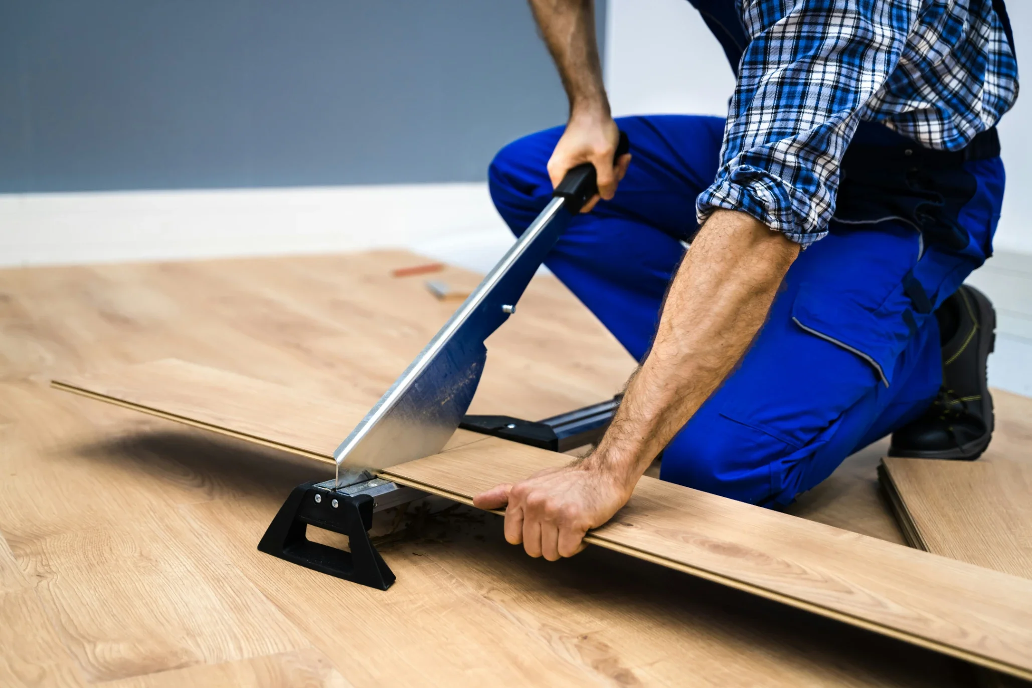 What Homeowners Should Plan Before Replacing Flooring Throughout a Home