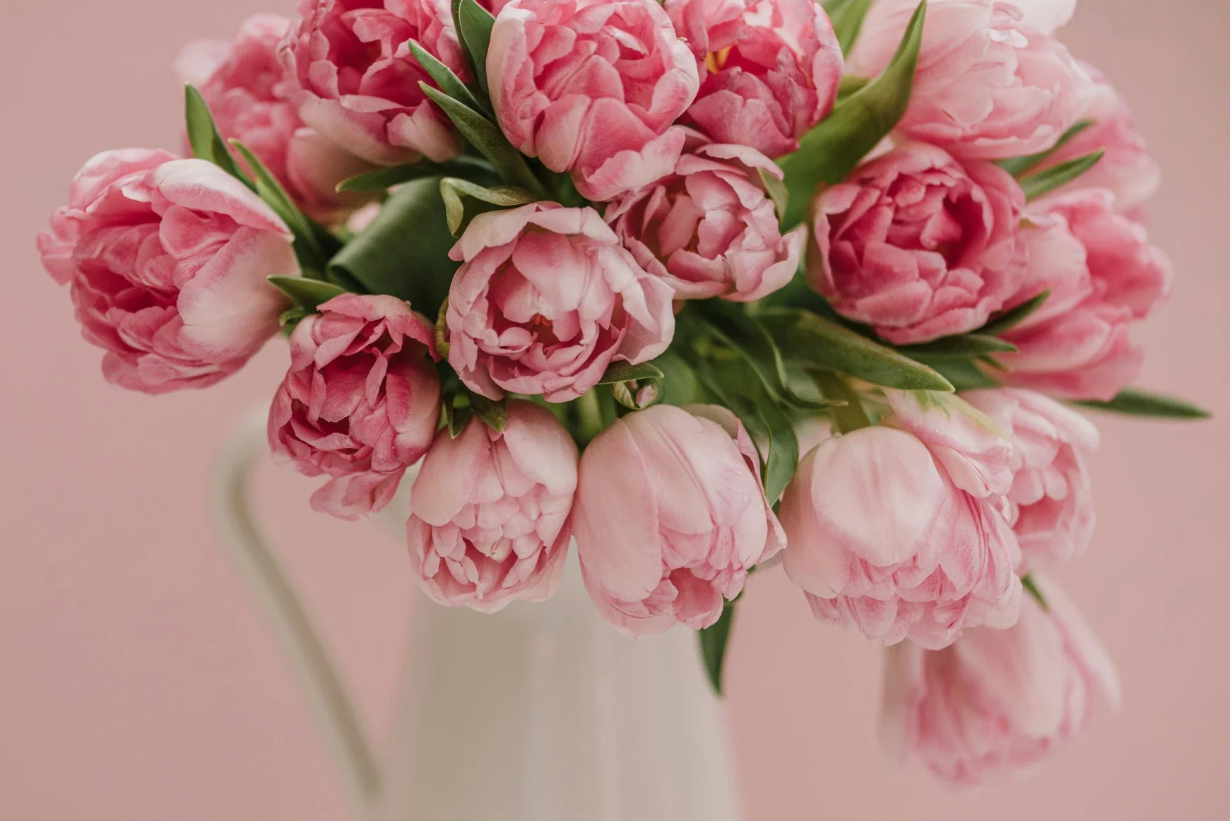 Same-Day Rose Delivery in Los Angeles: How to Get Last-Minute Roses There Today